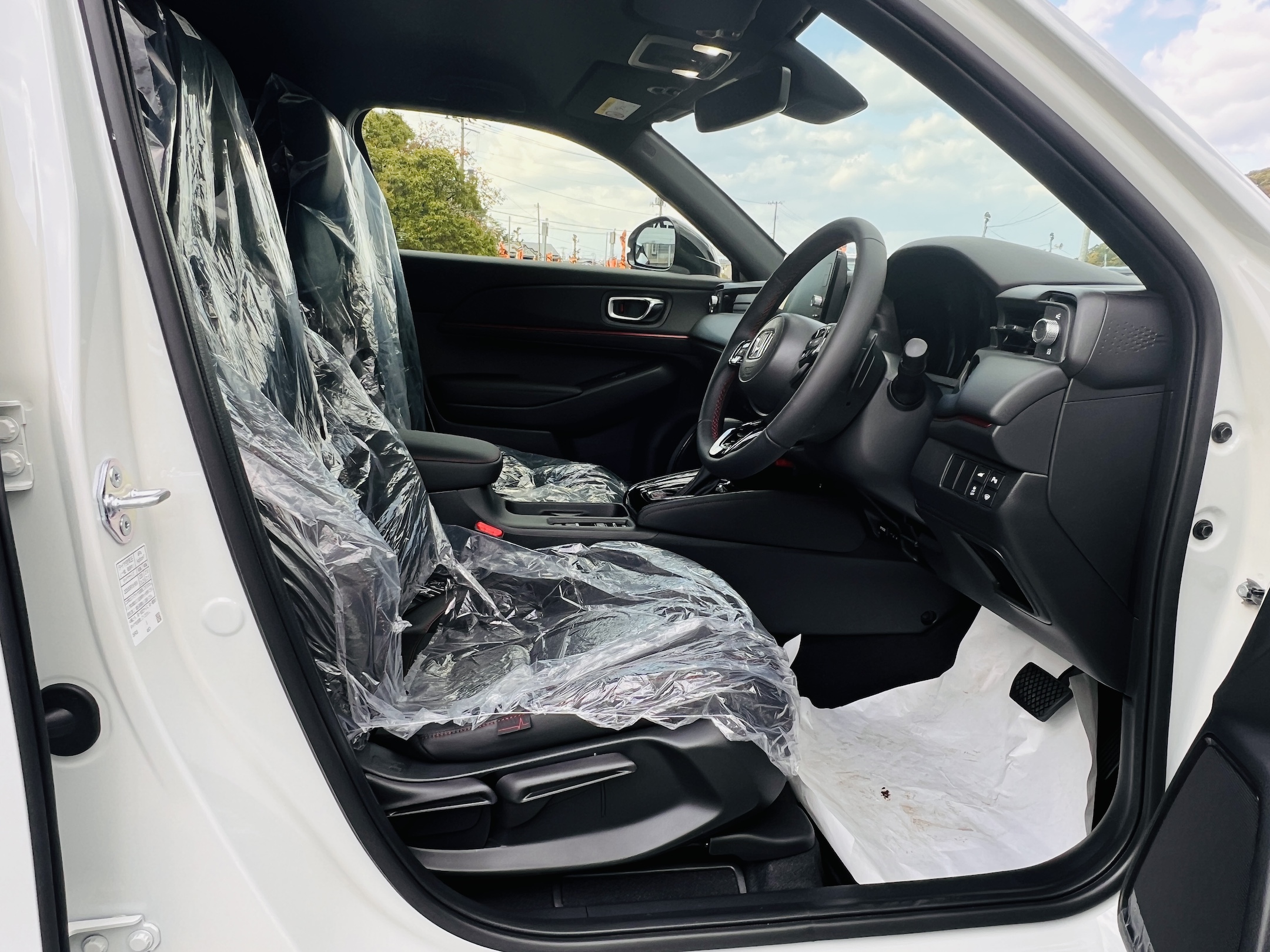 2025!!! HONDA VEZEL e:HEV RS 4WD