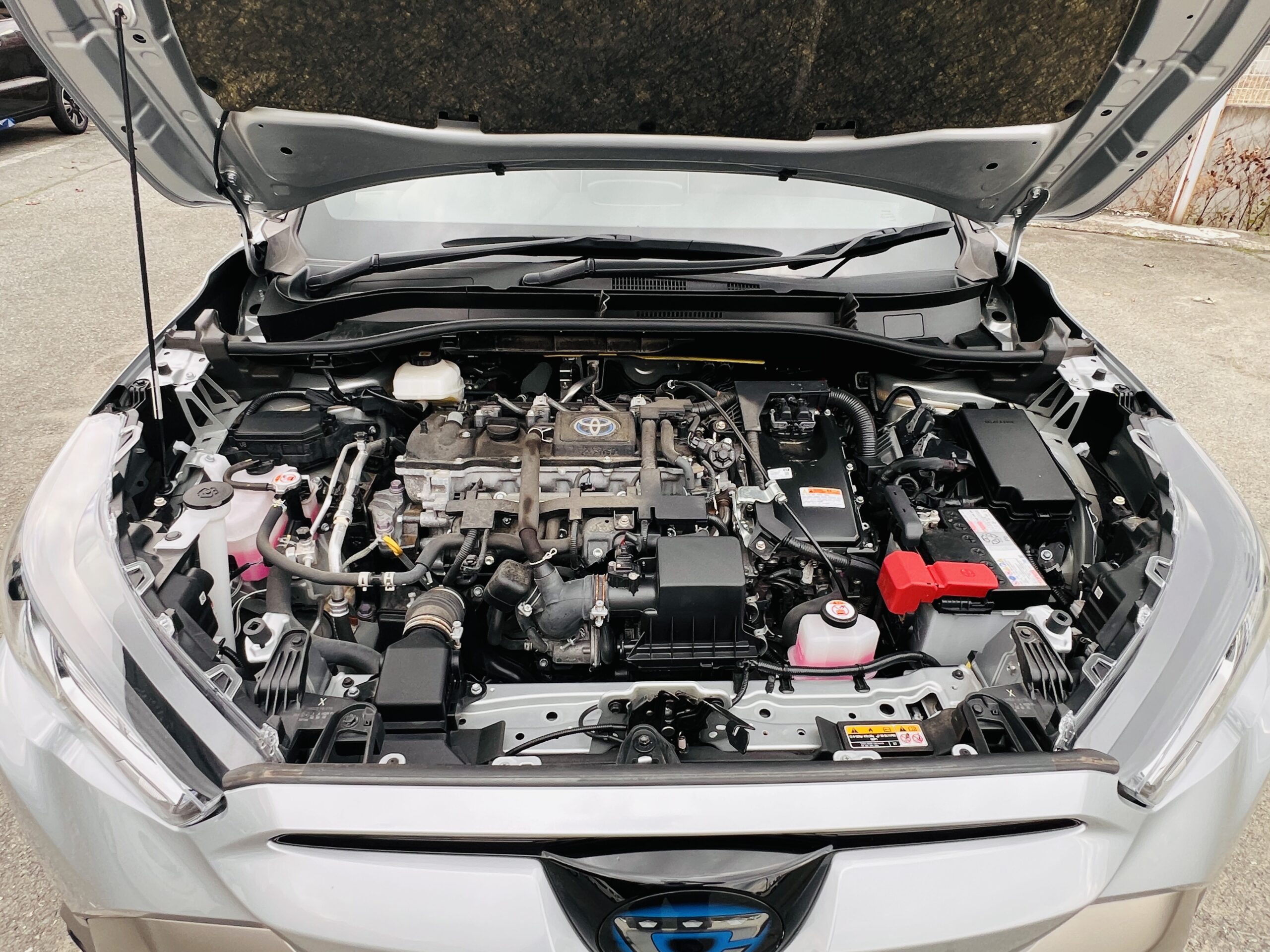 Toyota Corolla Cross 4WD Hybrid