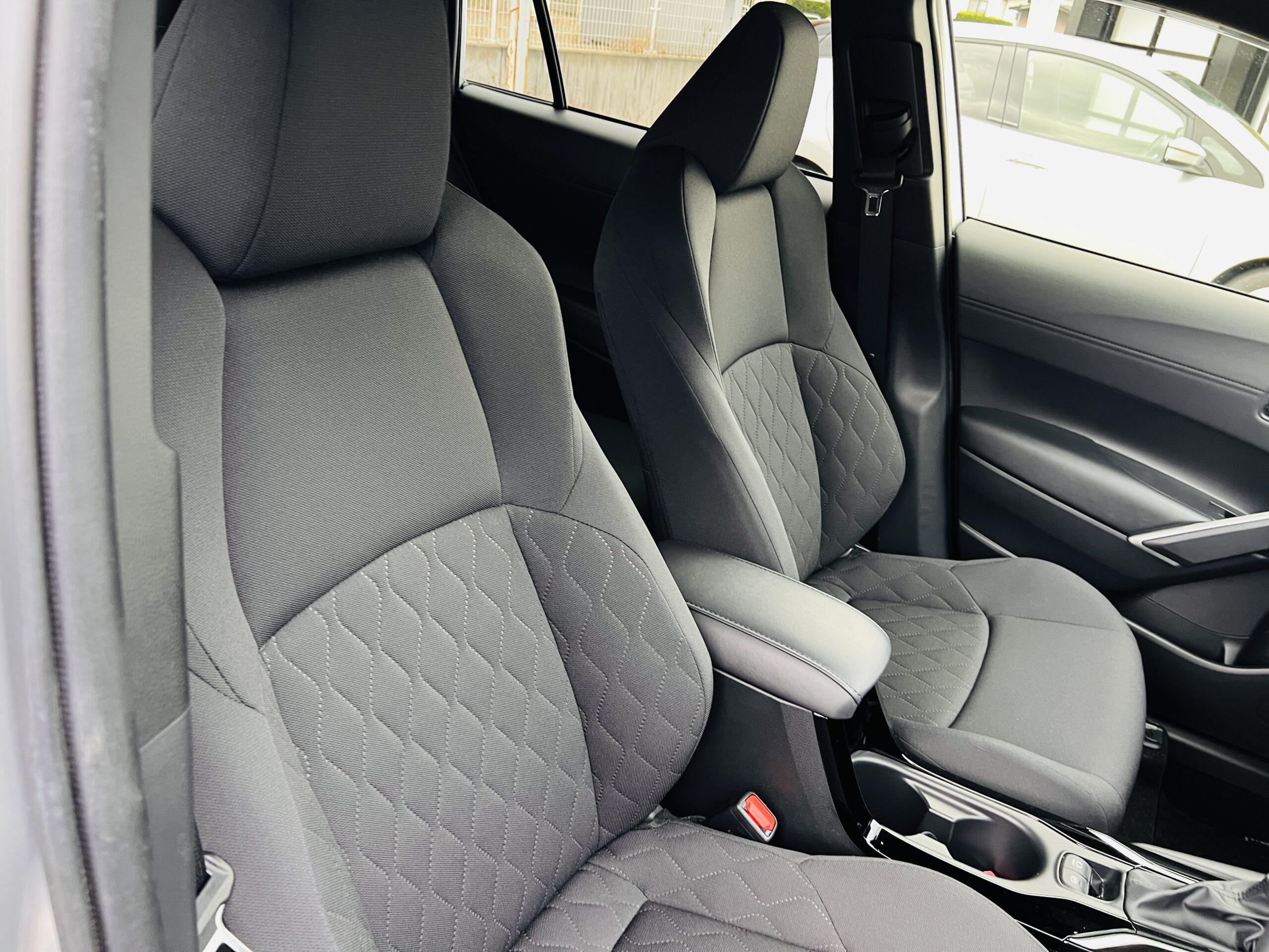 Toyota Corolla Cross 4WD Hybrid