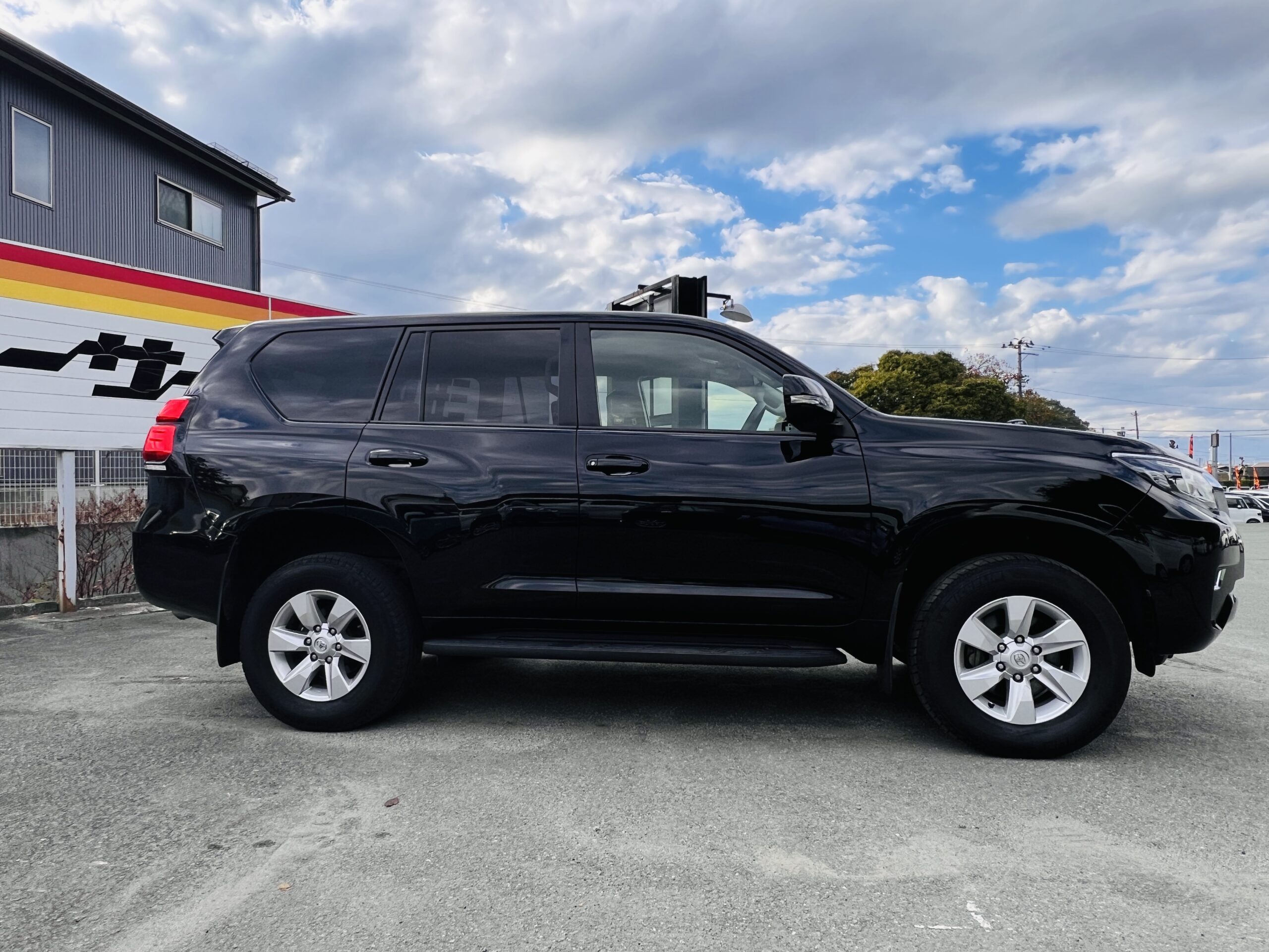 TOYOTA LAND CRUISER PRADO TX 4WD