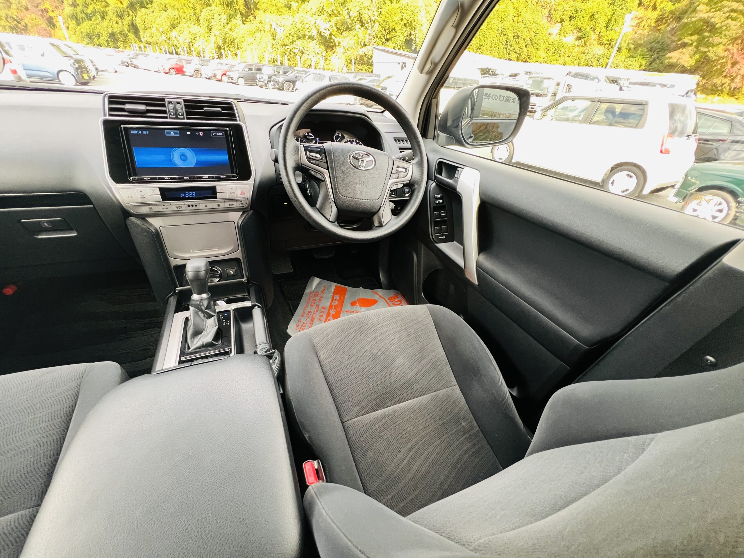 TOYOTA LAND CRUISER PRADO TX 4WD