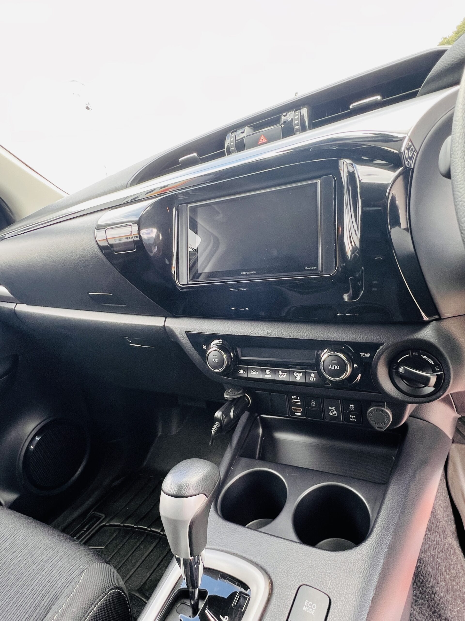 2022 TOYOTA HILUX Z 4WD