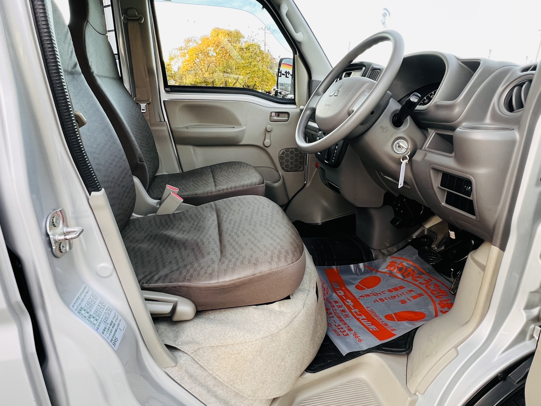 2019 MITSUBISHI MINICAB V M 4WD