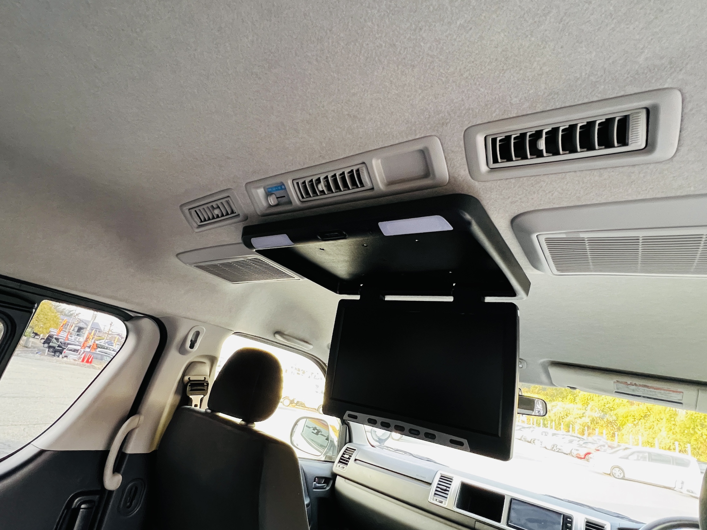 TOYOTA REGIUS ACE – SuperGL