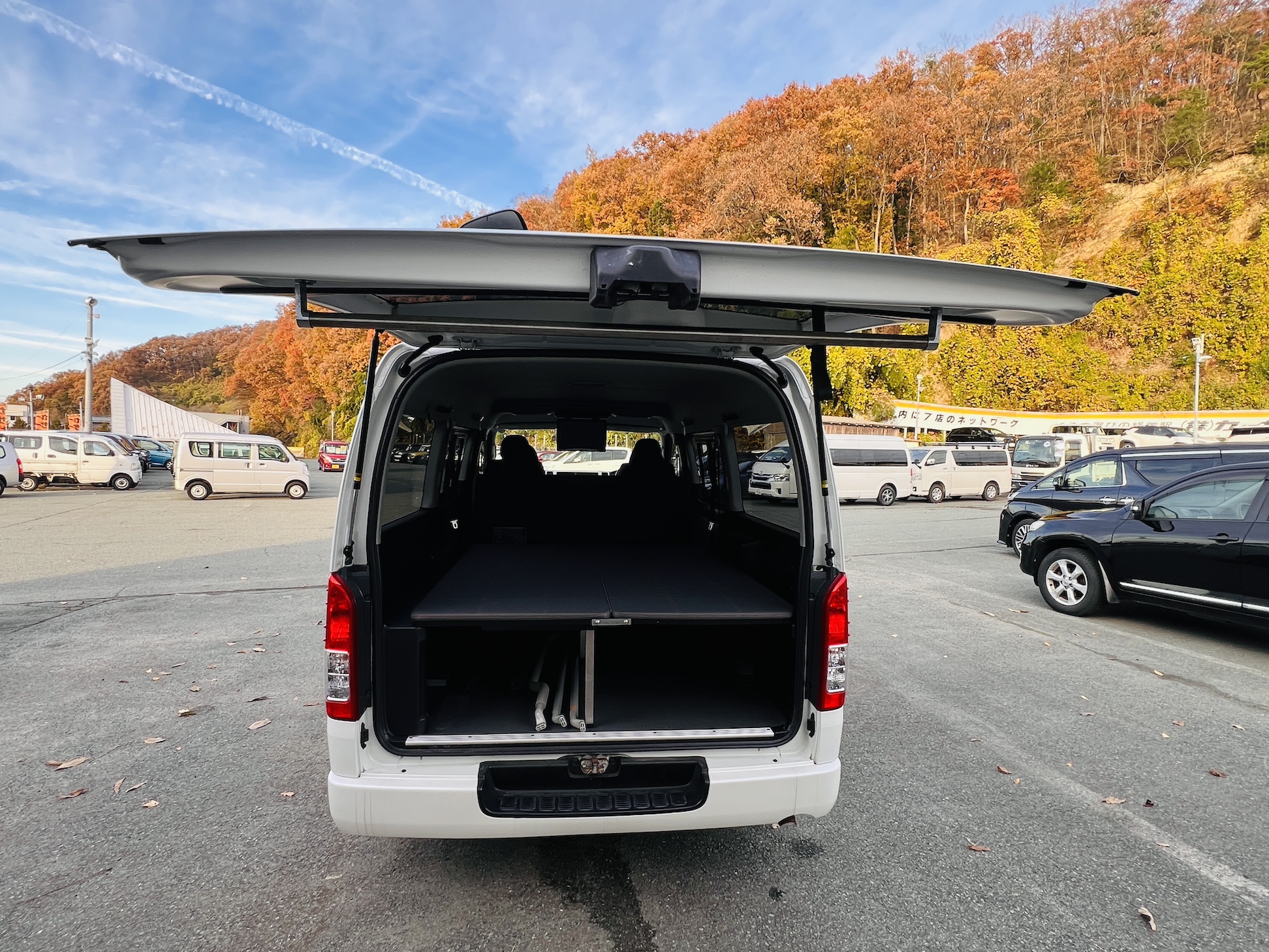 TOYOTA REGIUS ACE – SuperGL