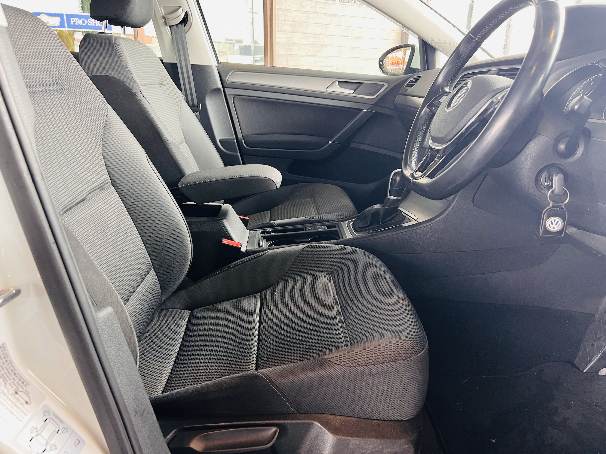 2015 VOLKSWAGEN GOLF TSI COMFORTLINE BMT