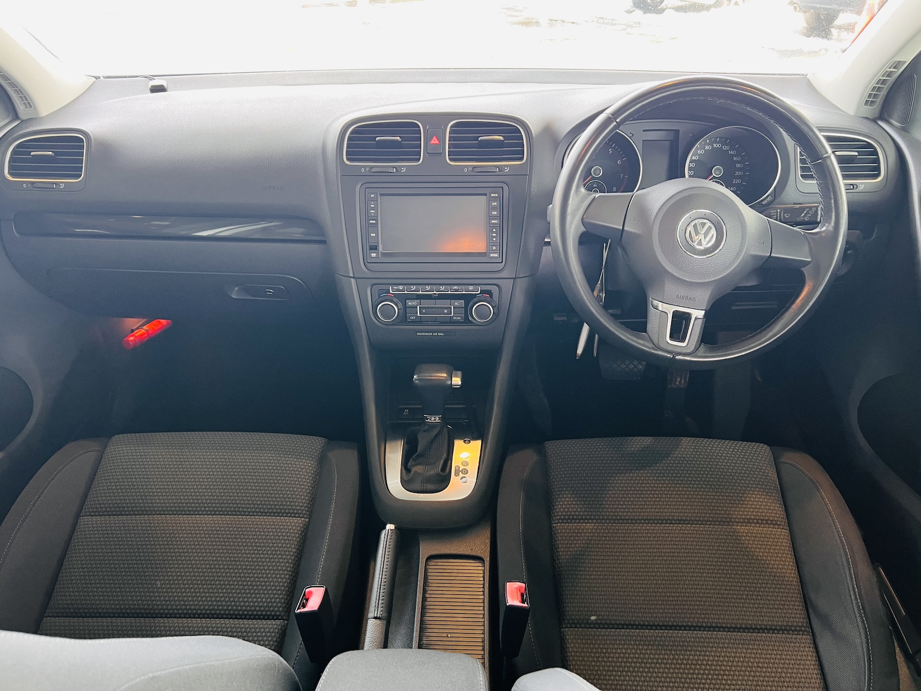 2010 VOLKSWAGEN GOLF TSI COMFORTLINE