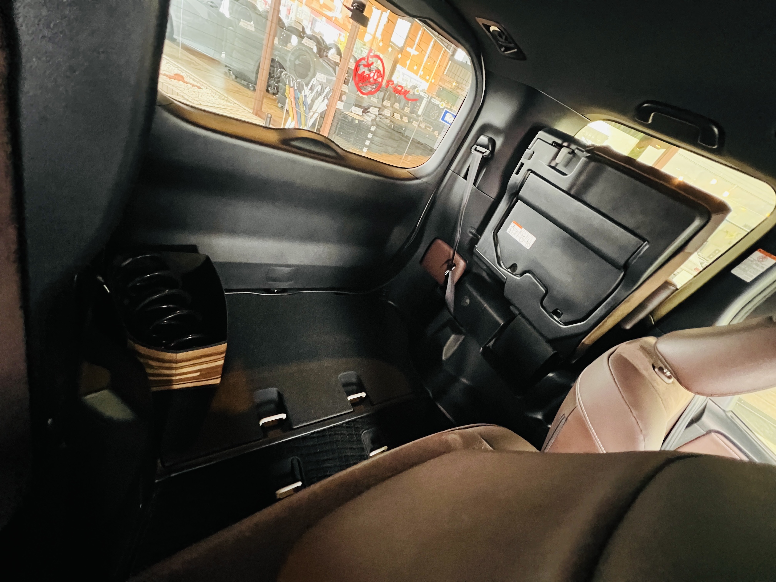 2019 TOYOTA ESQUIRE GI PREMIUM PACKAGE 4WD