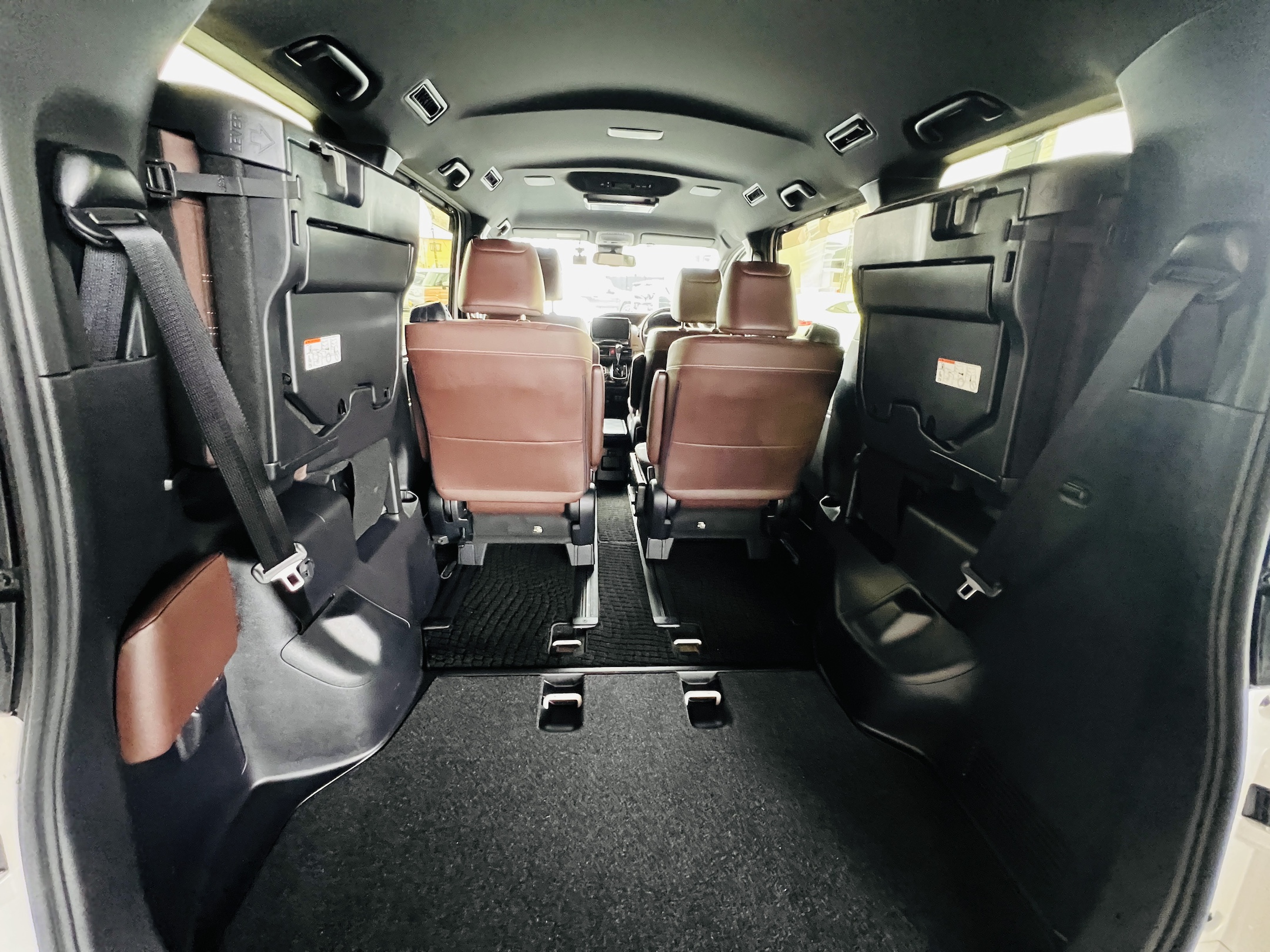 2019 TOYOTA ESQUIRE GI PREMIUM PACKAGE 4WD