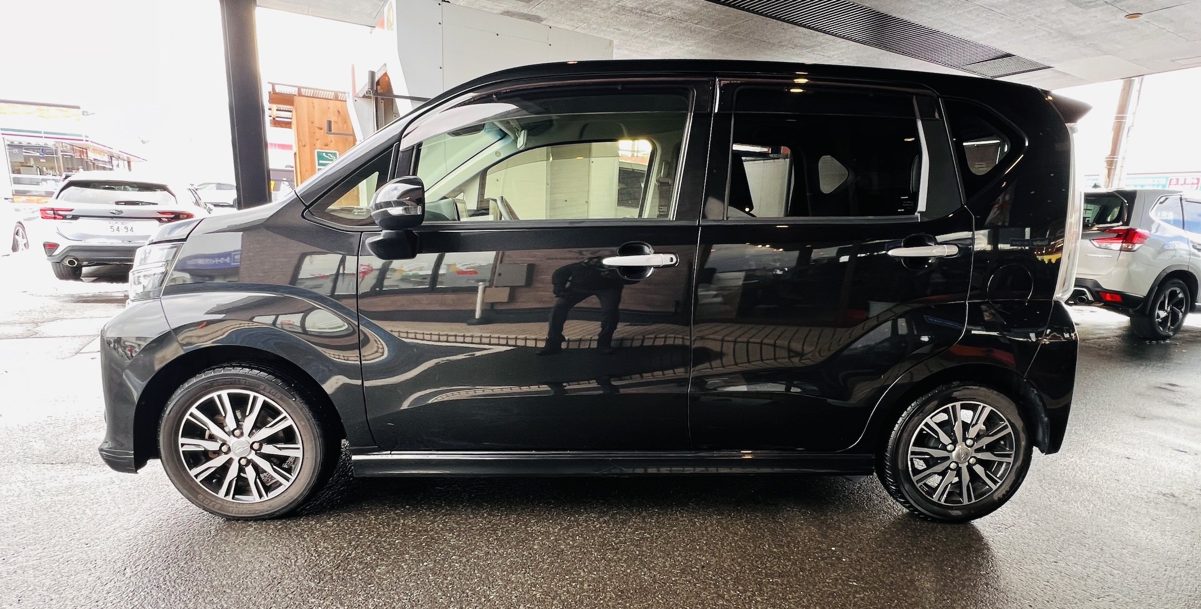 2017 DAIHATSU MOVE CUSTOM X LIMITED SA III