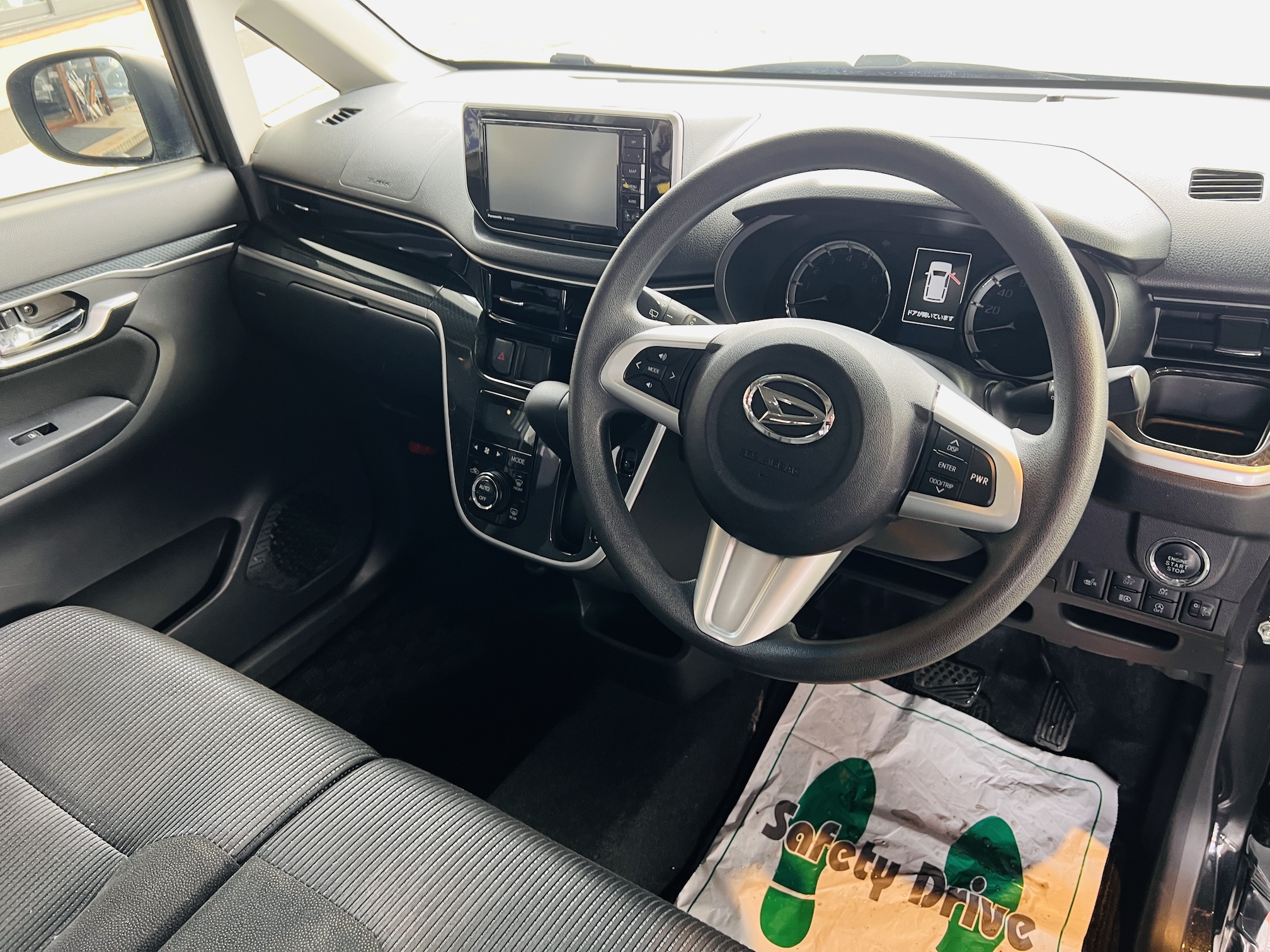 2017 DAIHATSU MOVE CUSTOM X LIMITED SA III