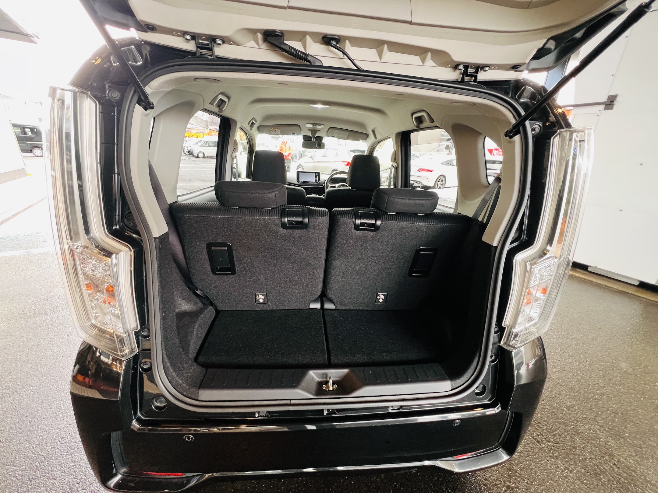 2017 DAIHATSU MOVE CUSTOM X LIMITED SA III