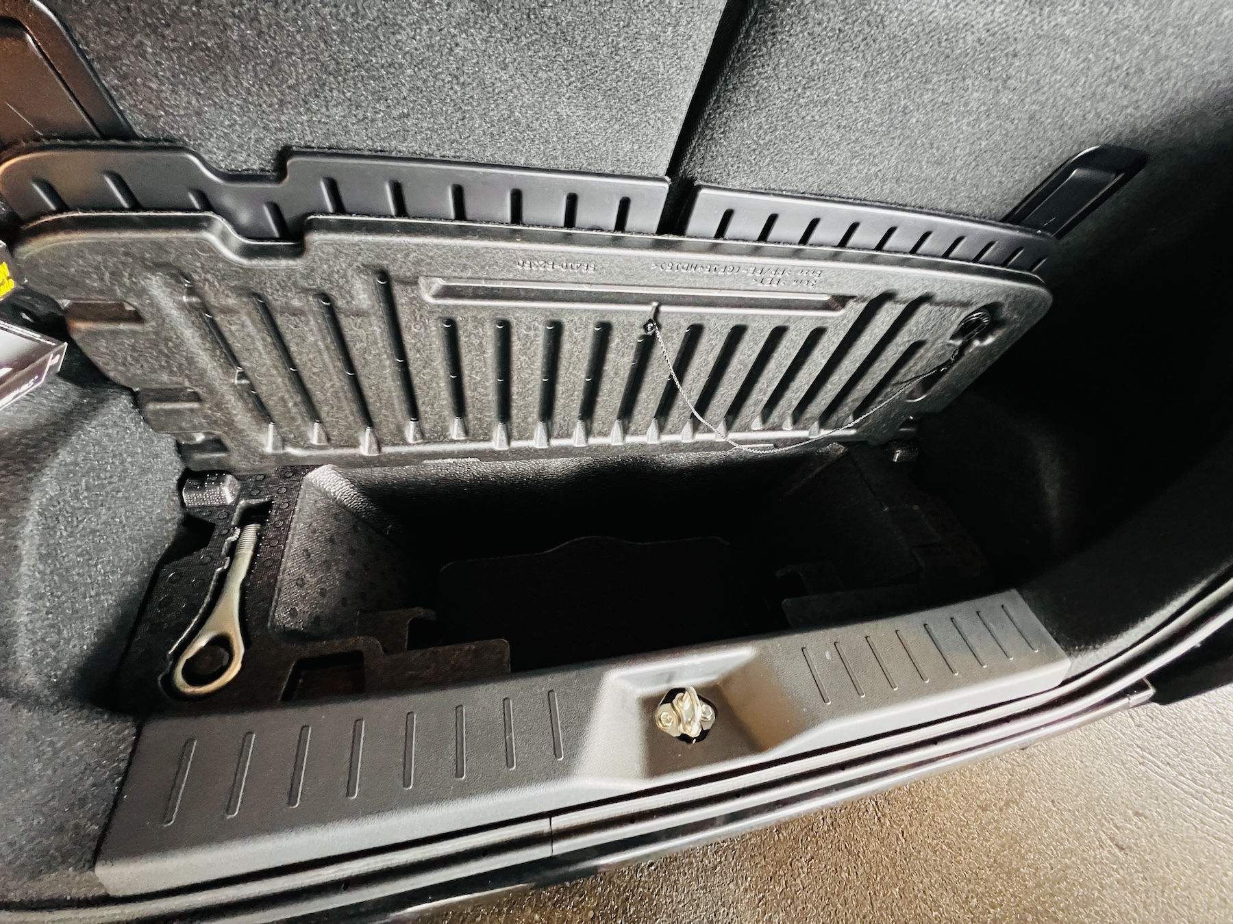 2017 DAIHATSU MOVE CUSTOM X LIMITED SA III