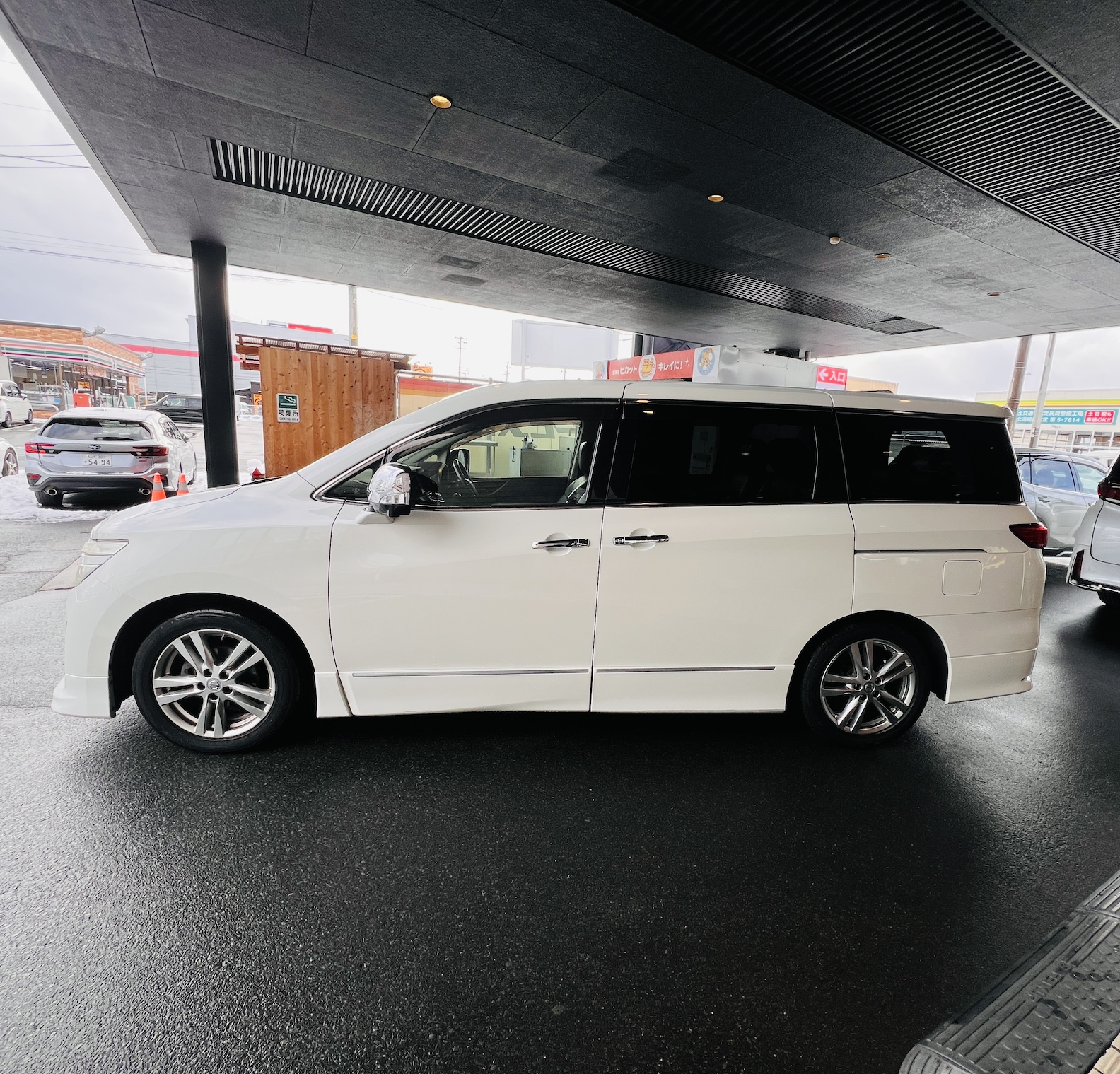 2011 NISSAN ELGRAND 350 HIGHWAY STAR PREMIUM