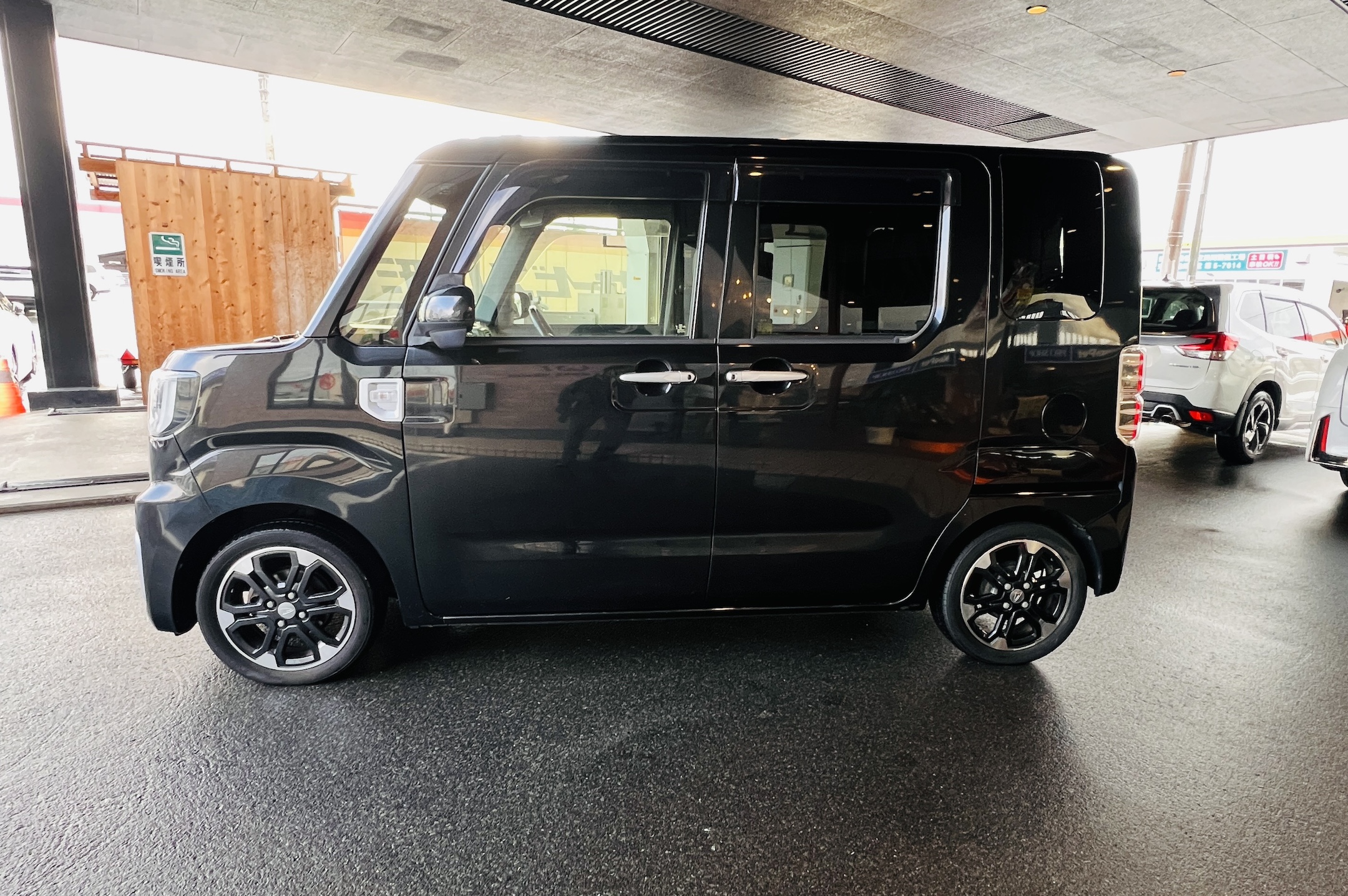 2015 DAIHATSU WAKE G