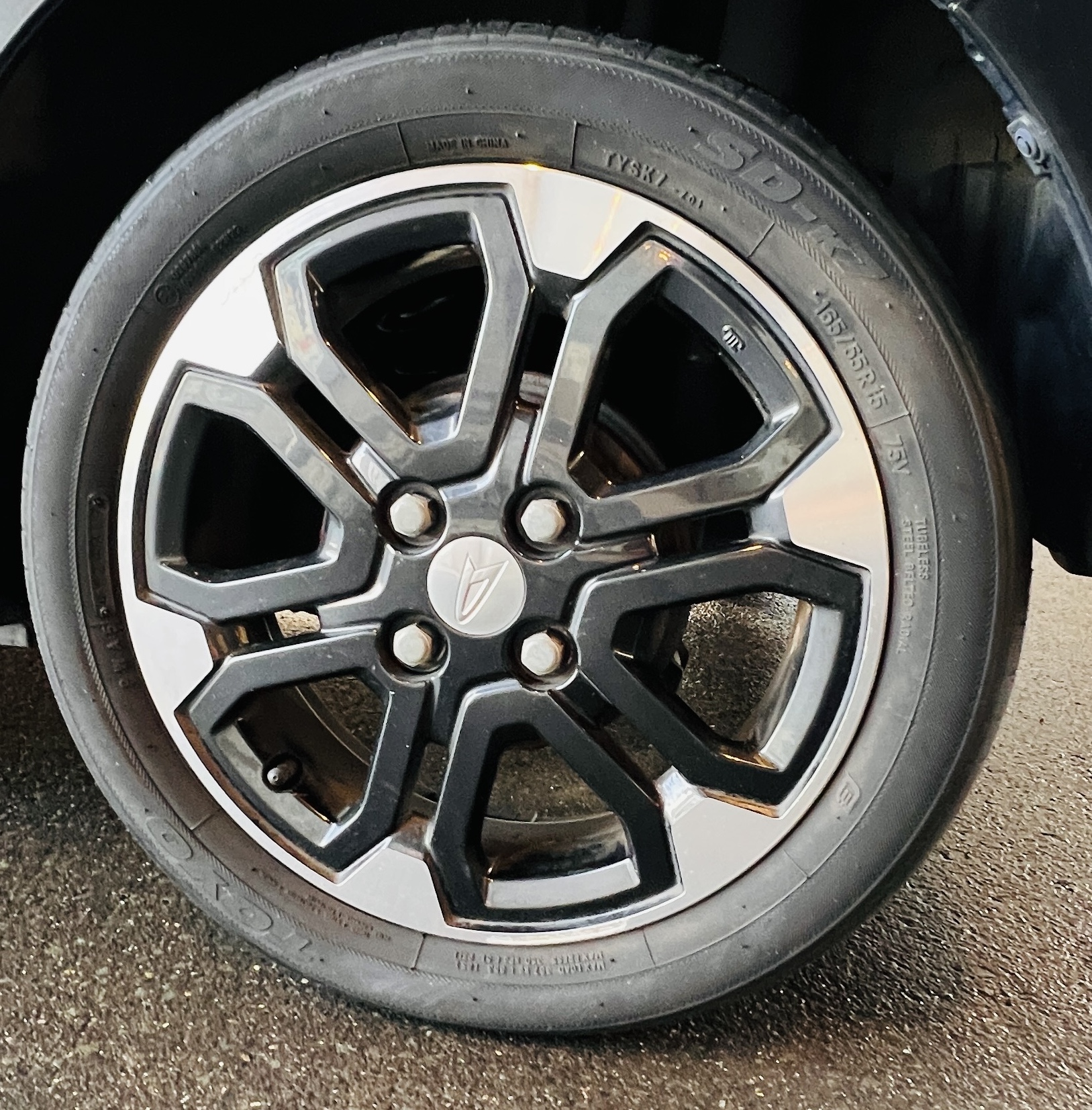 2015 DAIHATSU WAKE G