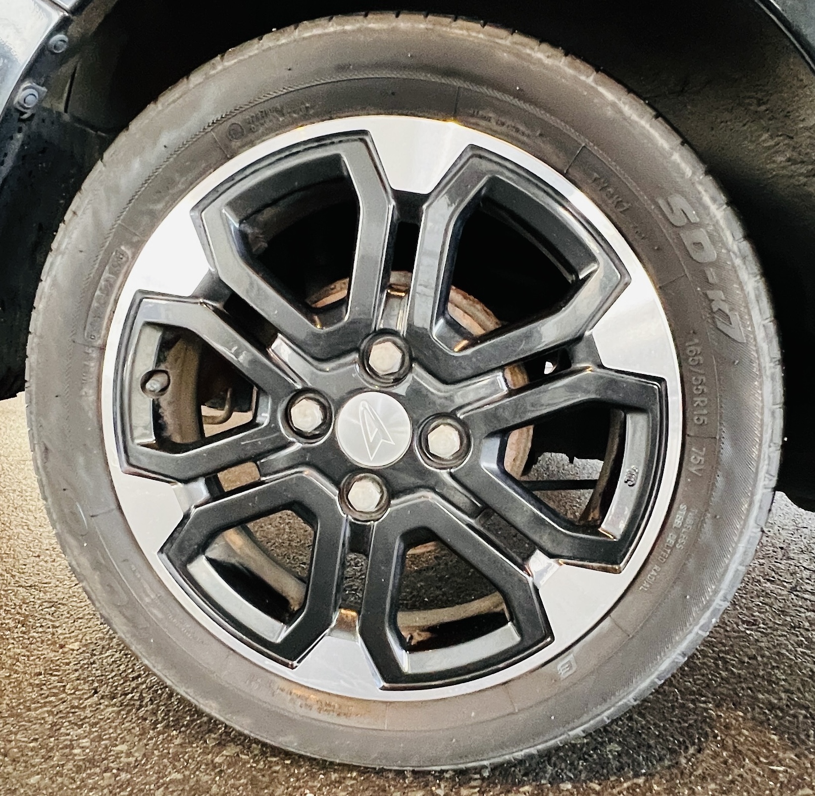 2015 DAIHATSU WAKE G