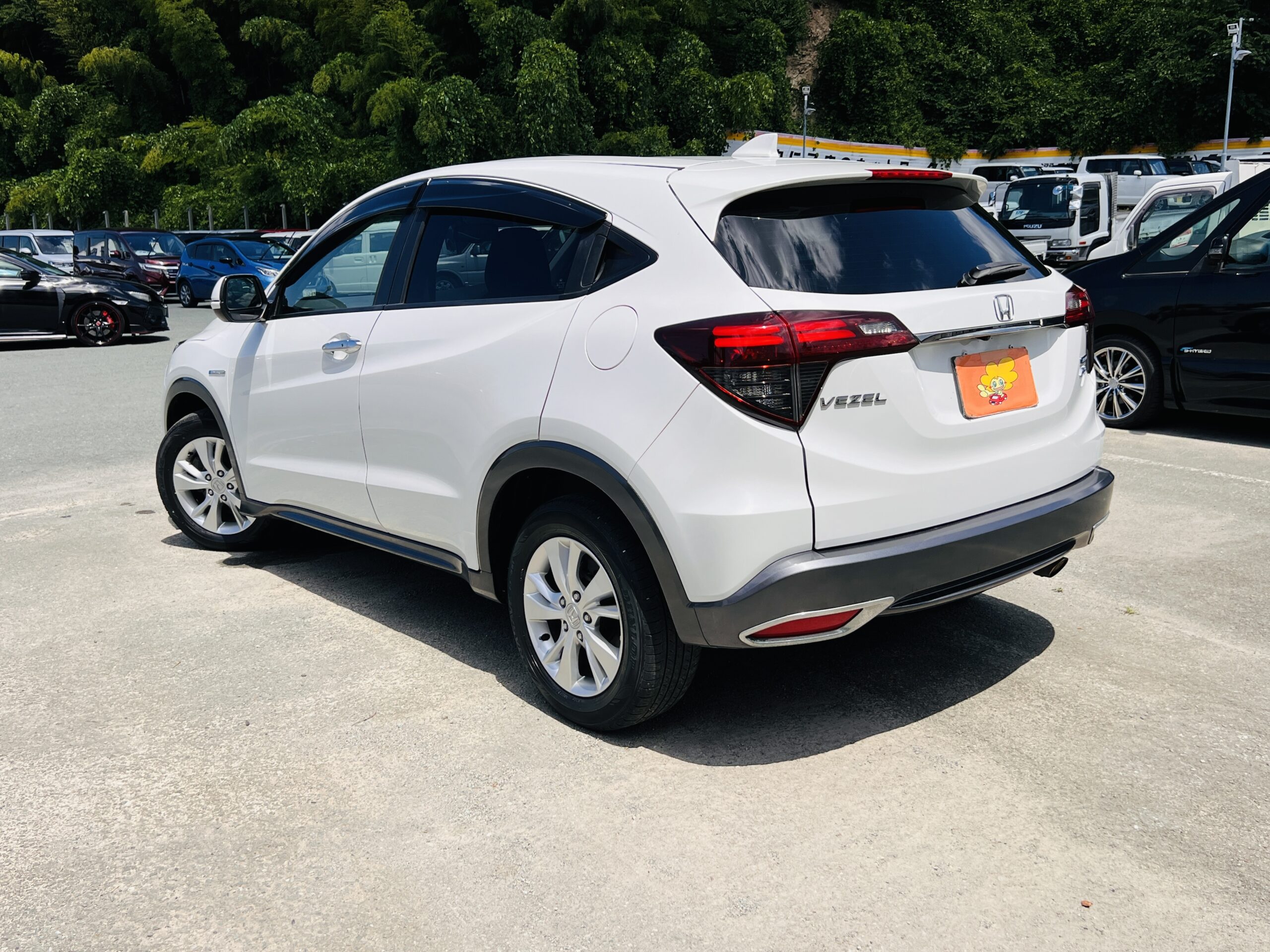 2019 HONDA VEZEL  – HYBRID X 4WD