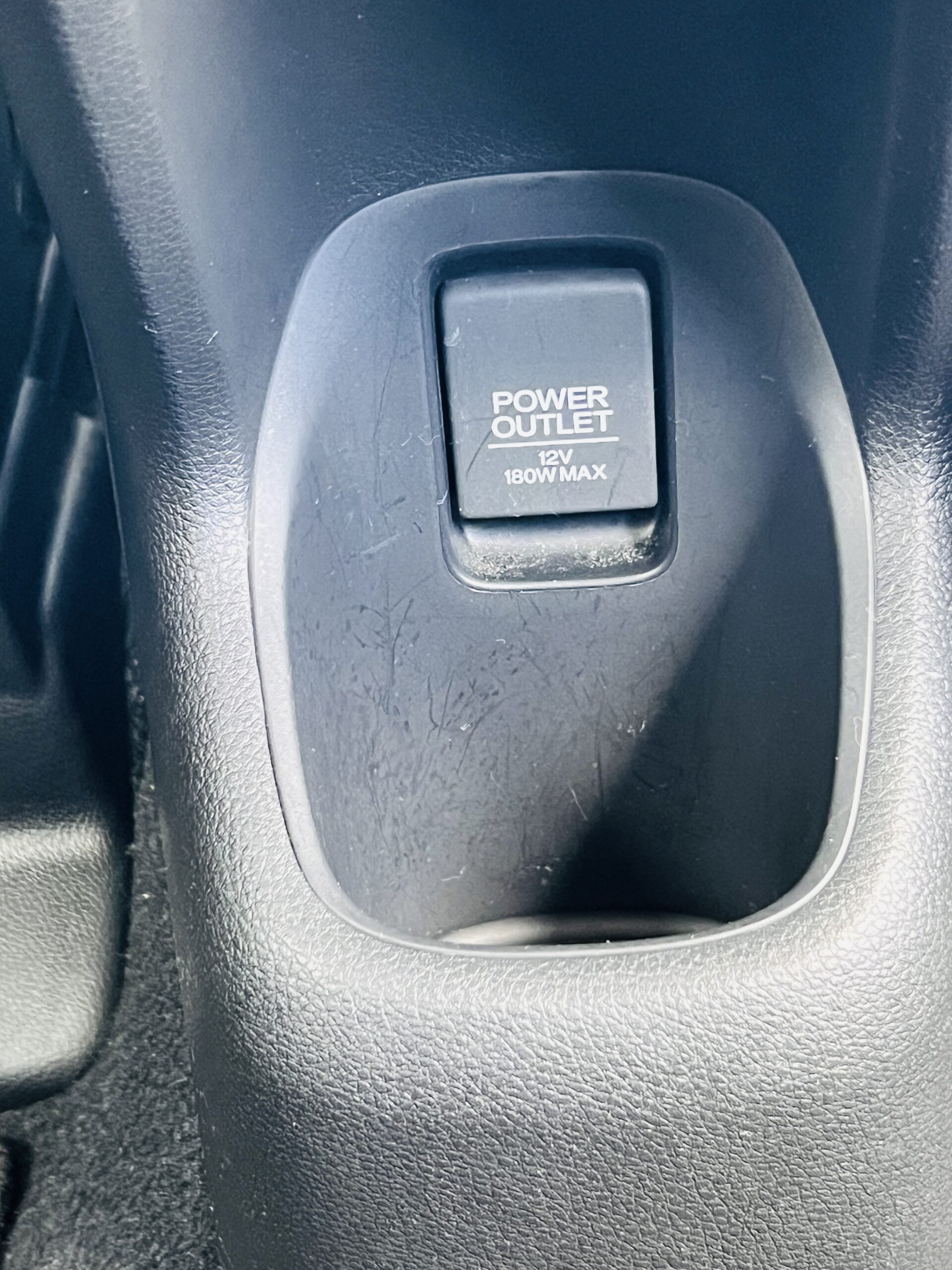 2019 HONDA VEZEL  – HYBRID X 4WD