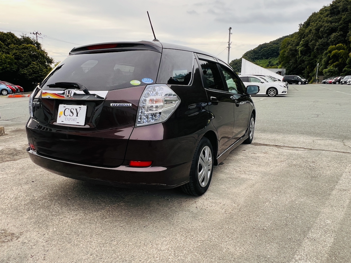2011 HONDA FIT SHUTTLE