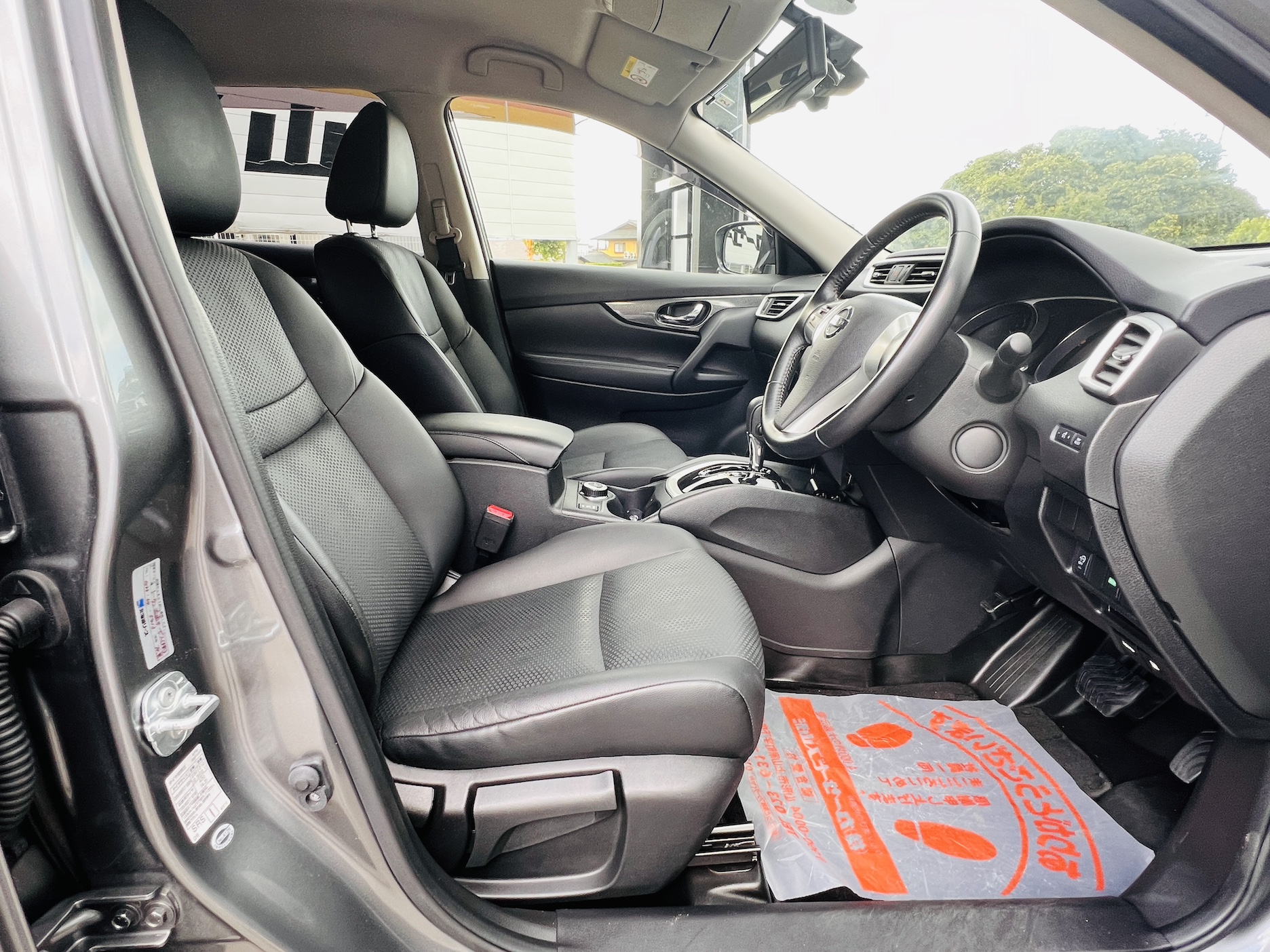 2018 NiSSAN X-TRAIL 20S