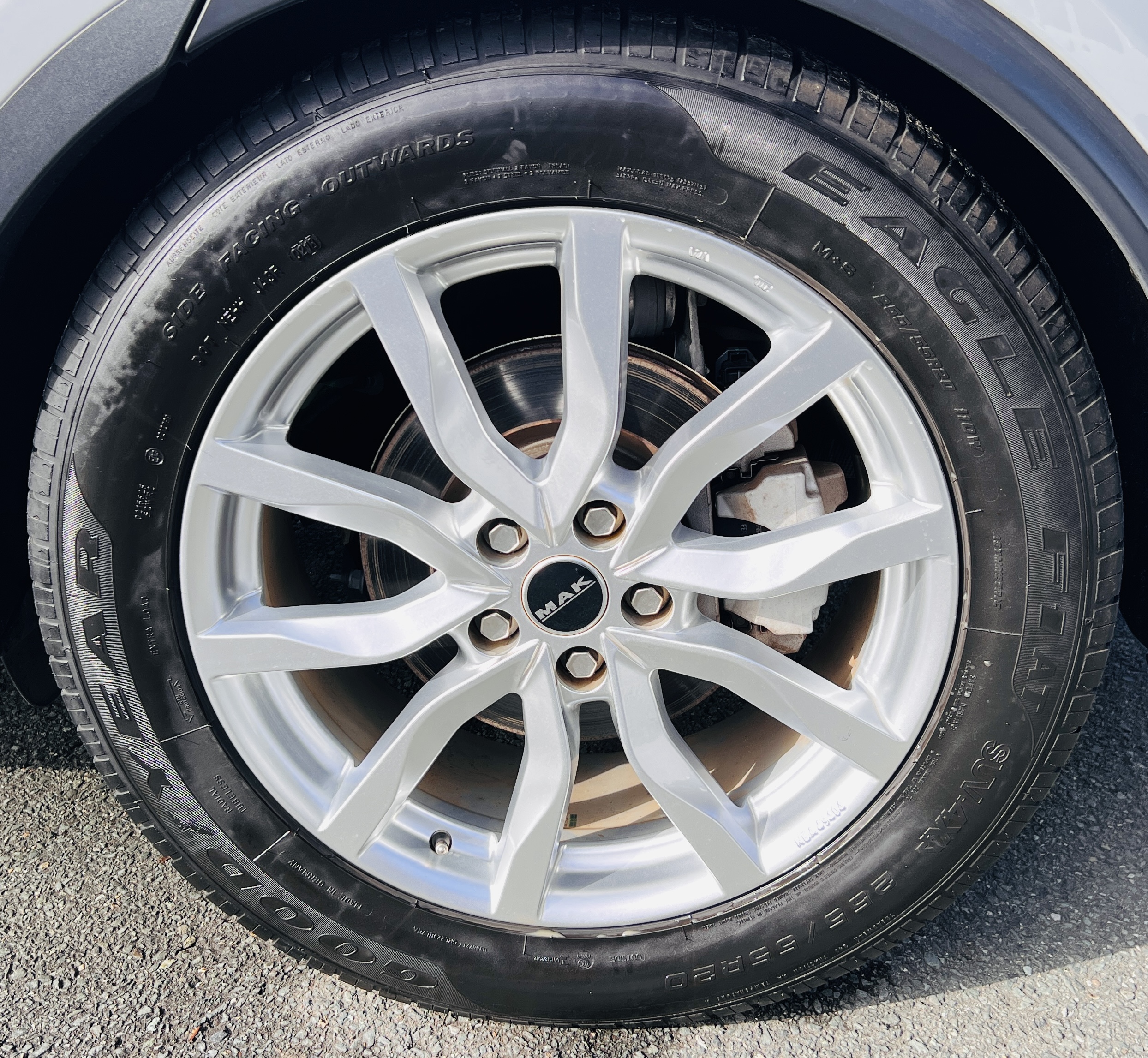 2019 LAND ROVER DISCOVERY