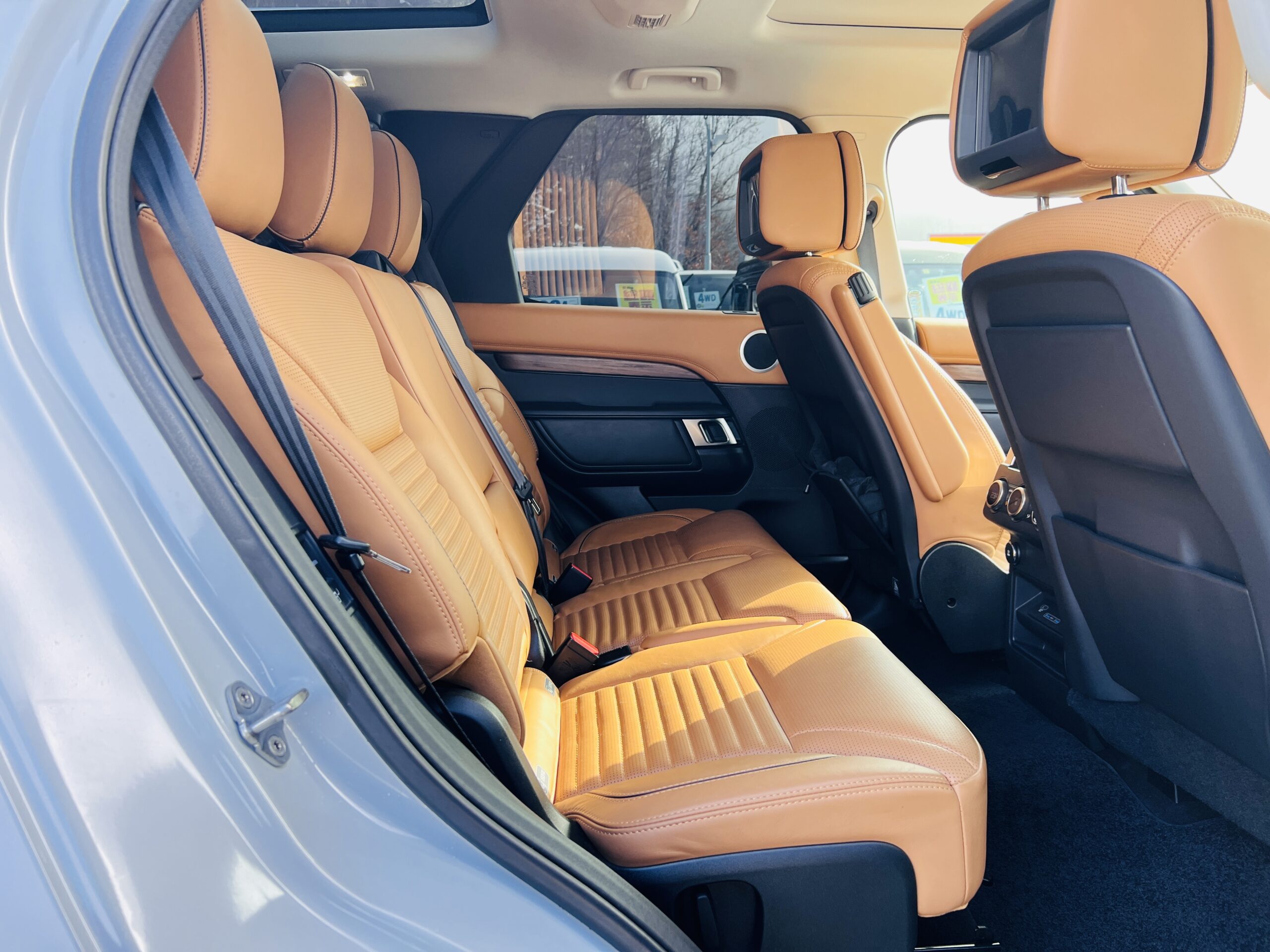 2019 LAND ROVER DISCOVERY