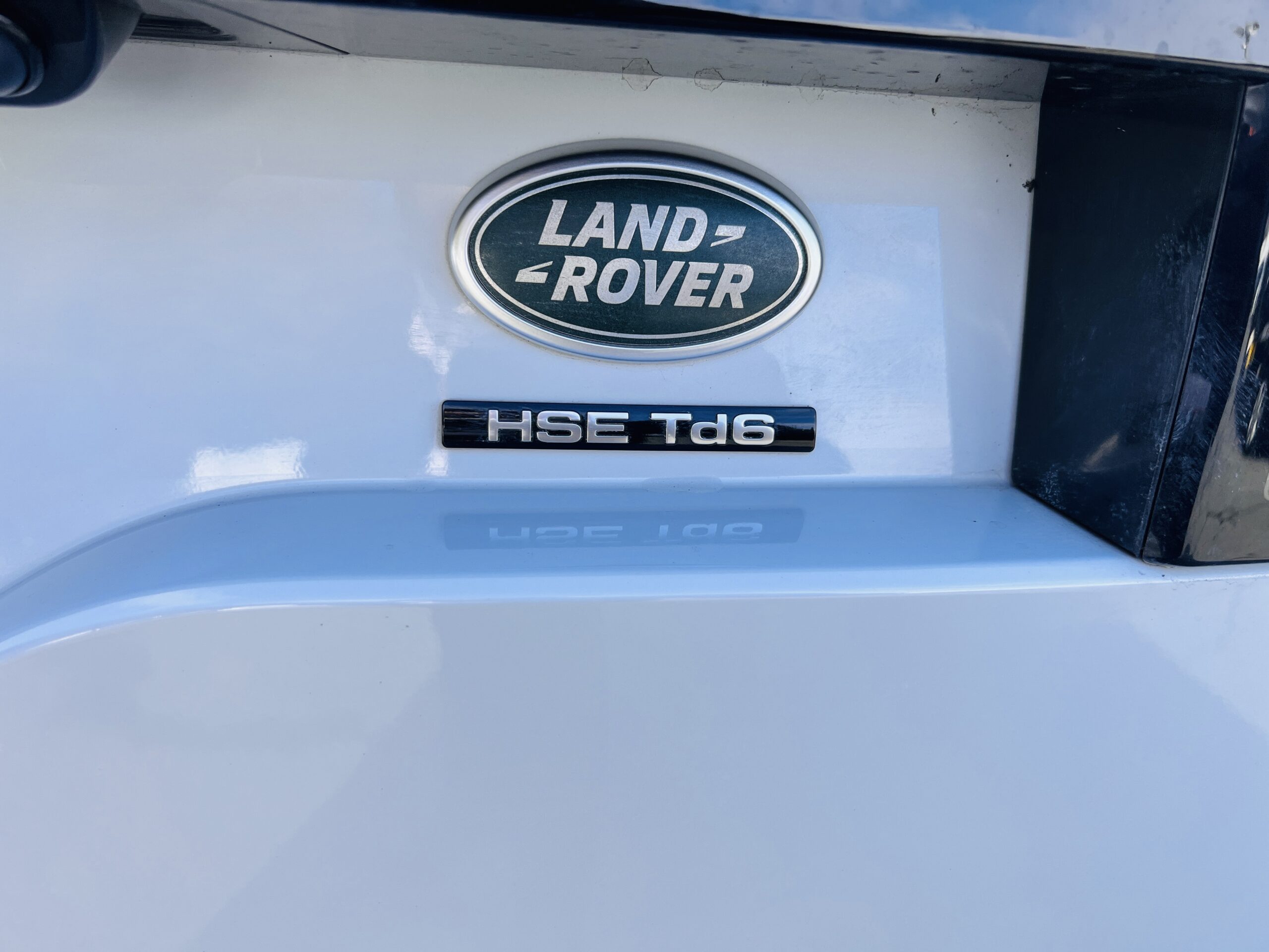 2019 LAND ROVER DISCOVERY