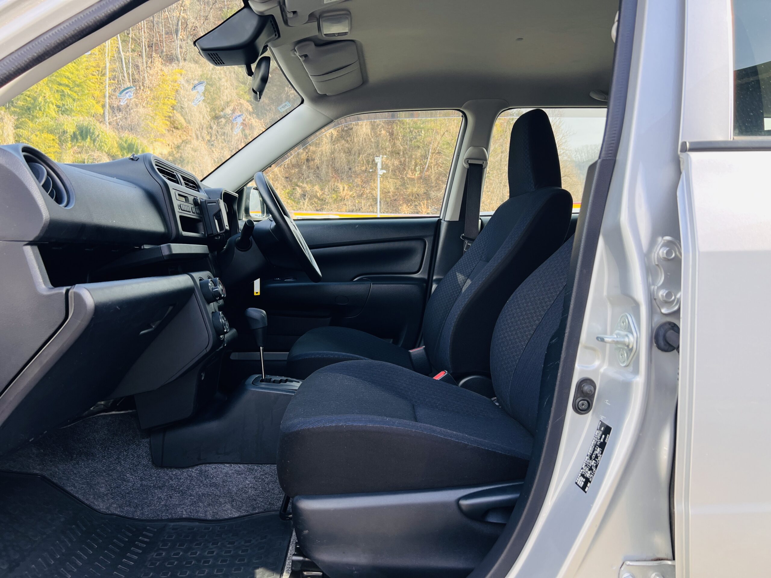 2019 TOYOTA PROBOX DX COMFORT 4WD