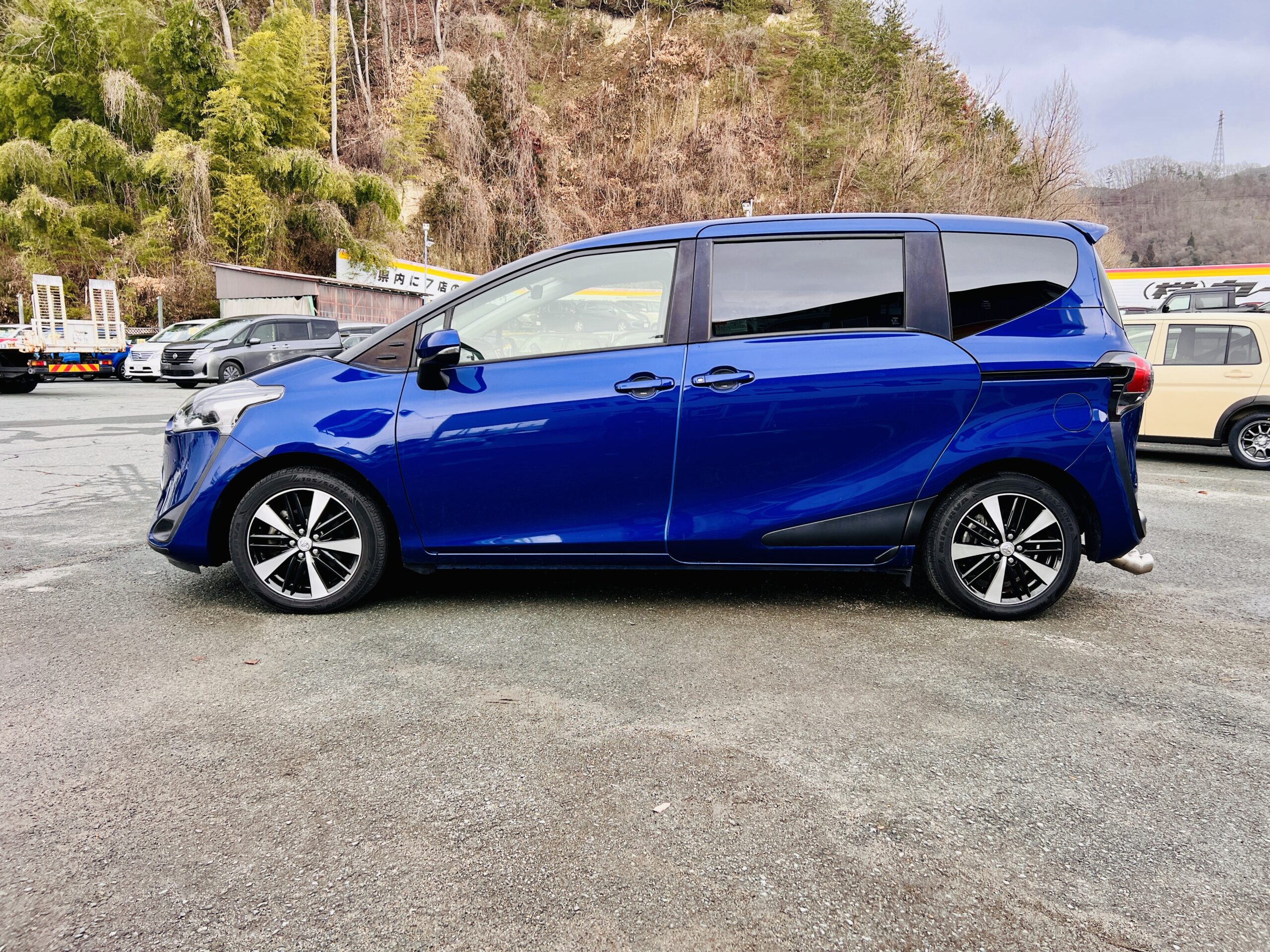 2020 TOYOTA SIENTA G 4WD