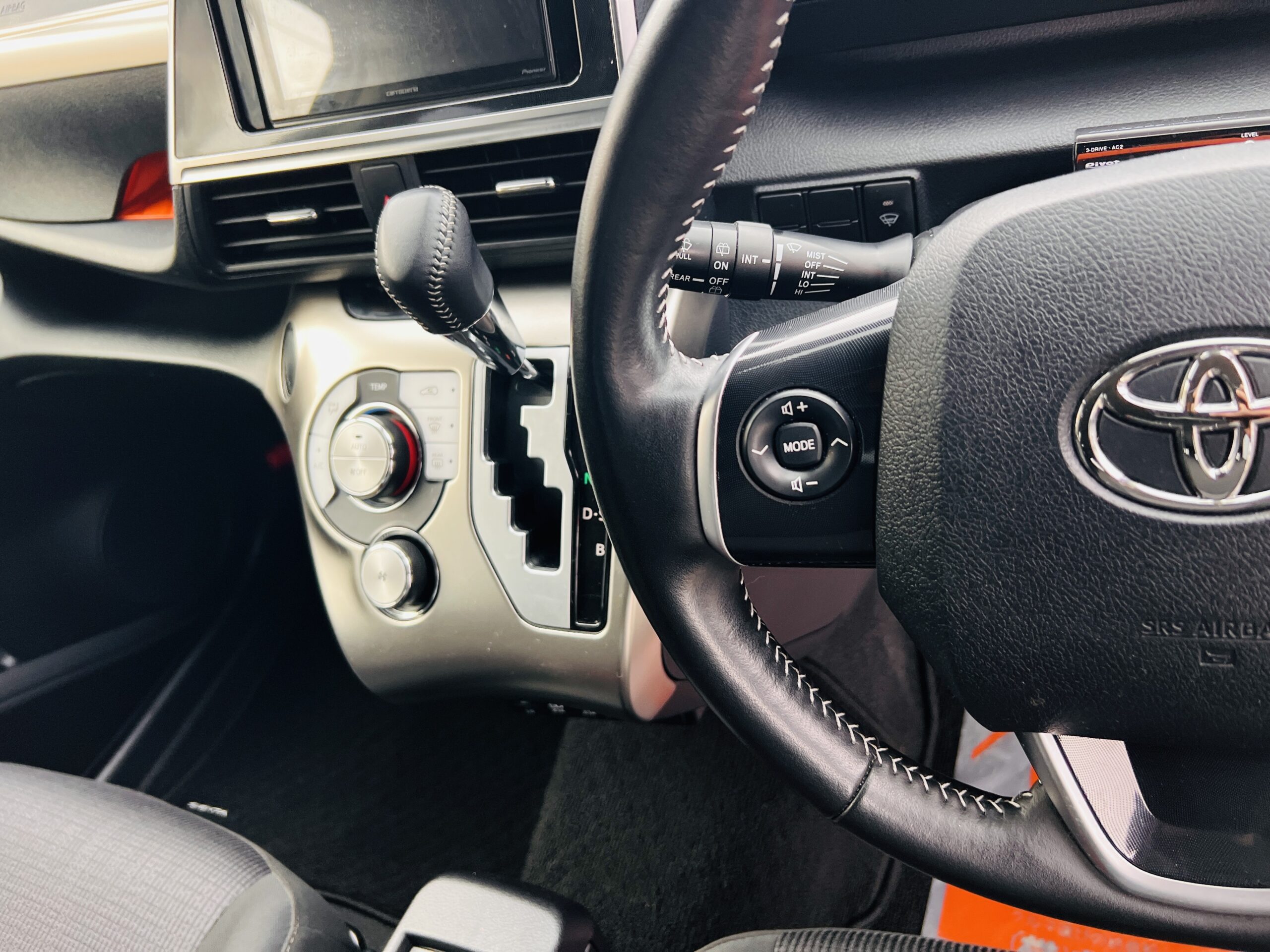 2020 TOYOTA SIENTA G 4WD