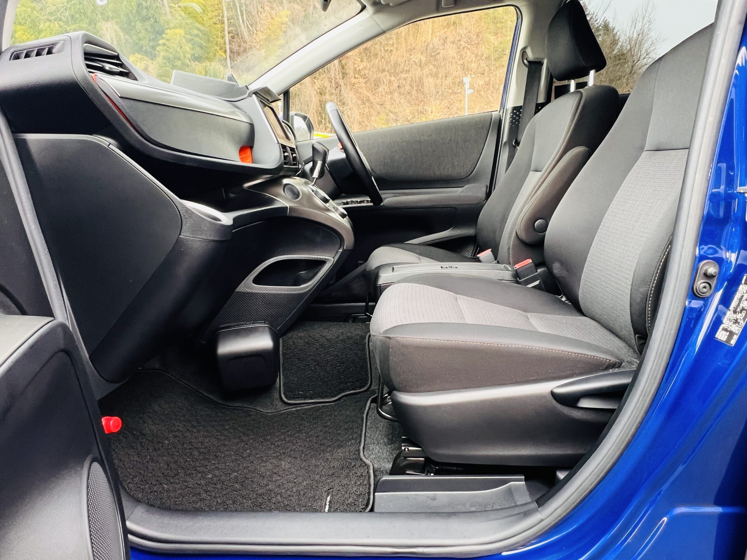 2020 TOYOTA SIENTA G 4WD