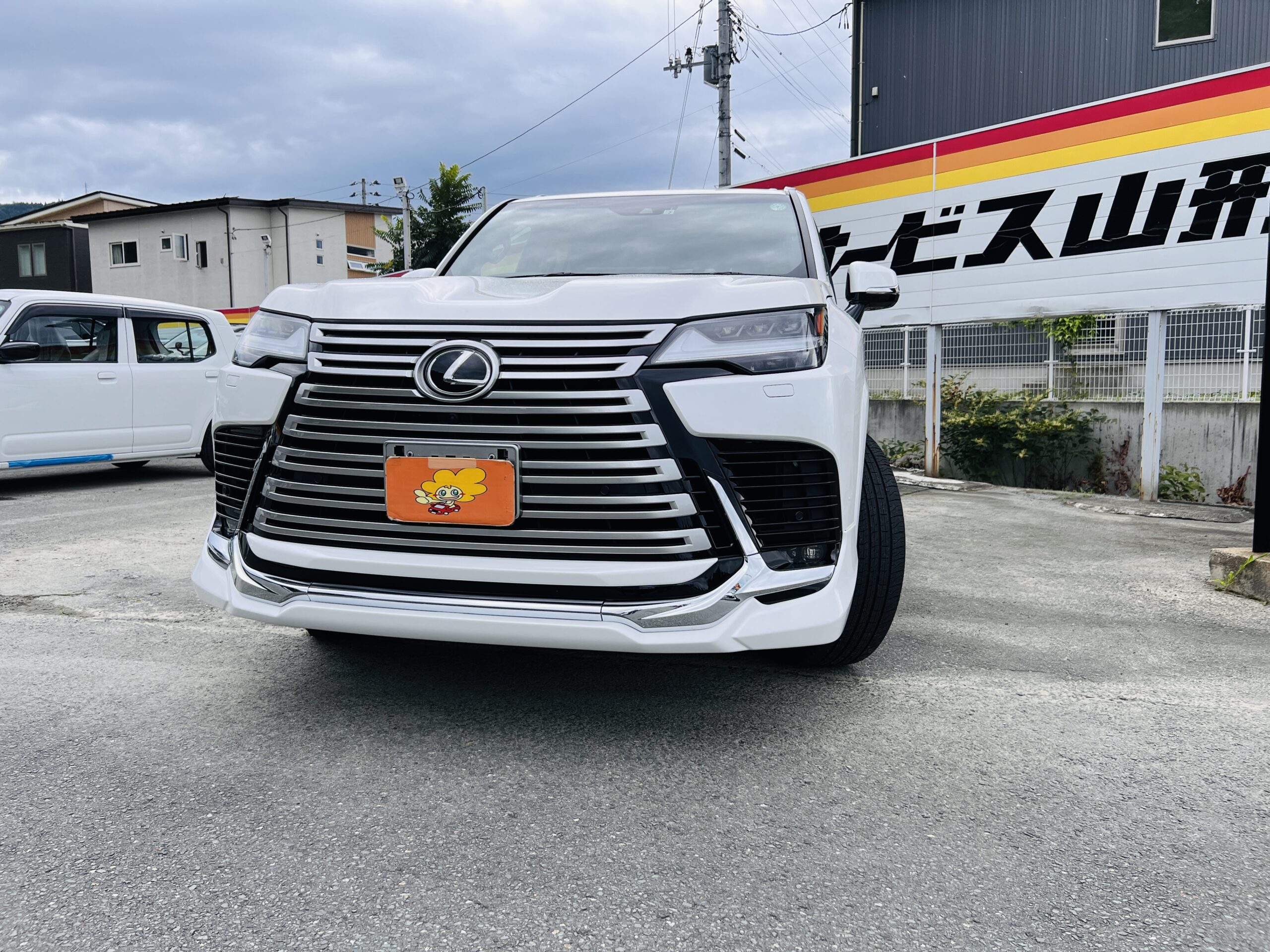 2022 LEXUS LX 600