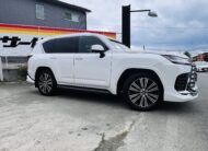 2022 LEXUS LX 600