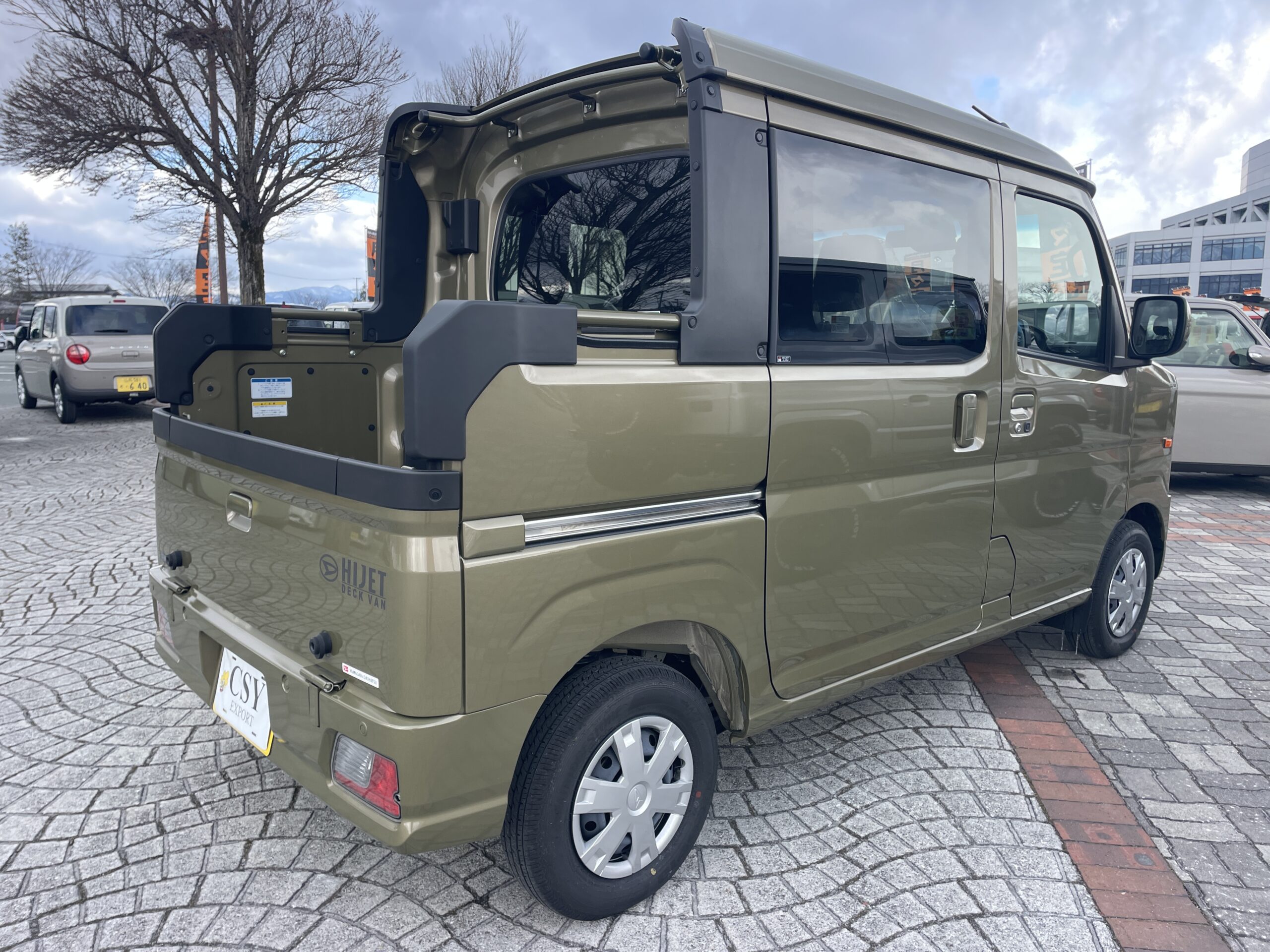 2024 DAIHATSU HIJET CARGO DECK VAN G 4WD