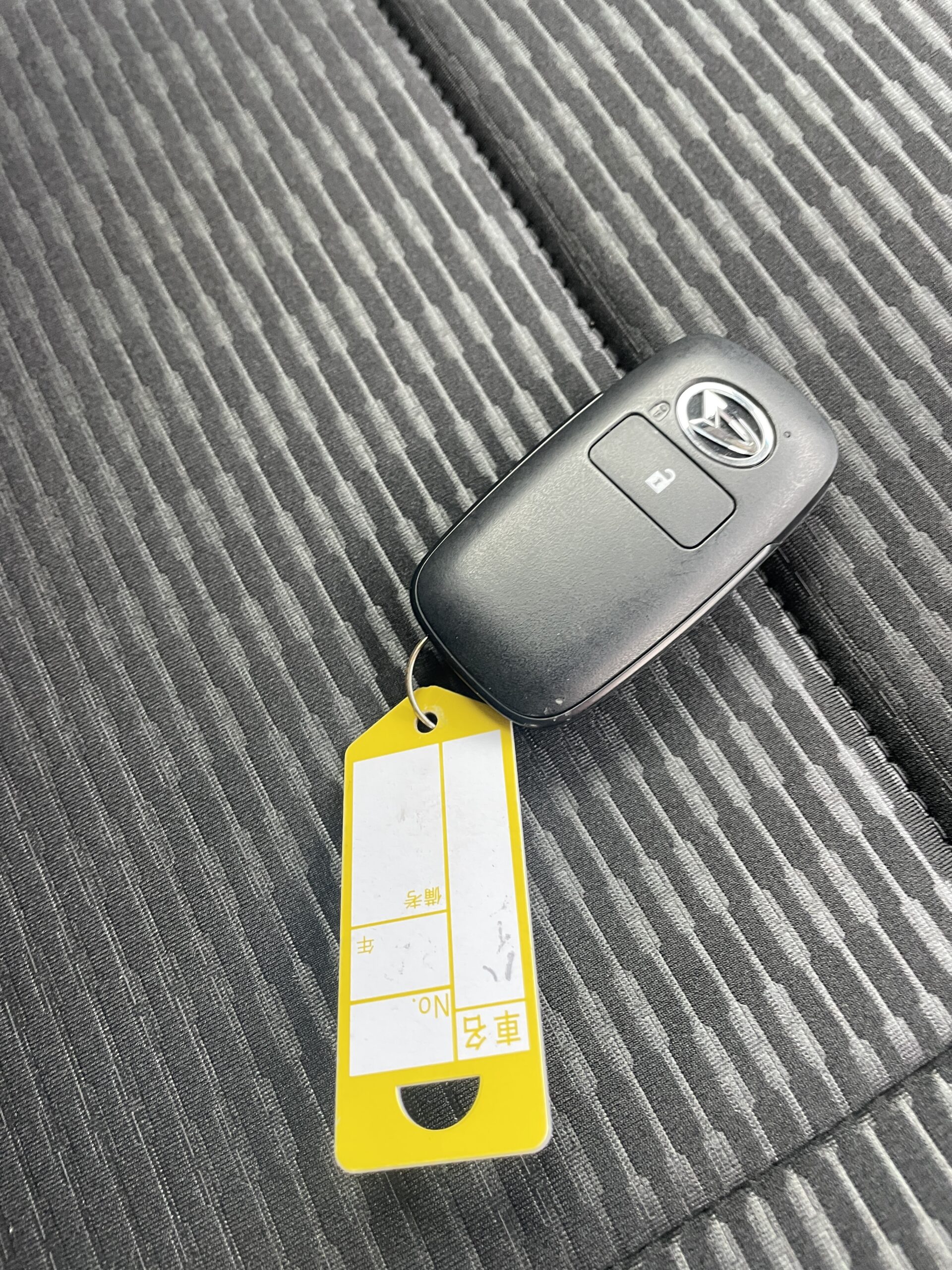 2024 DAIHATSU HIJET CARGO DECK VAN G 4WD