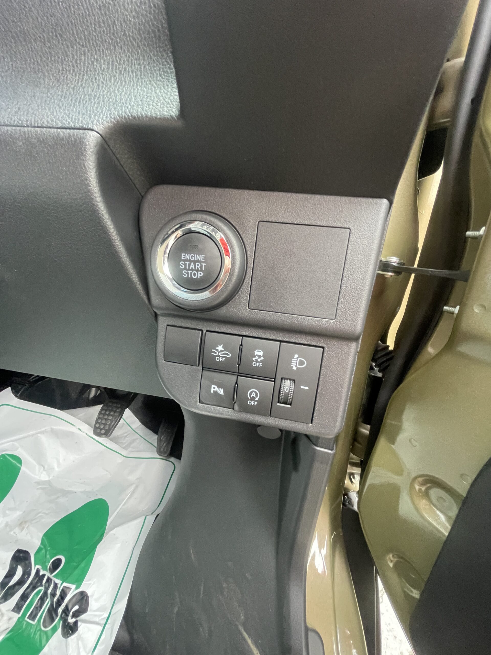 2024 DAIHATSU HIJET CARGO DECK VAN G 4WD