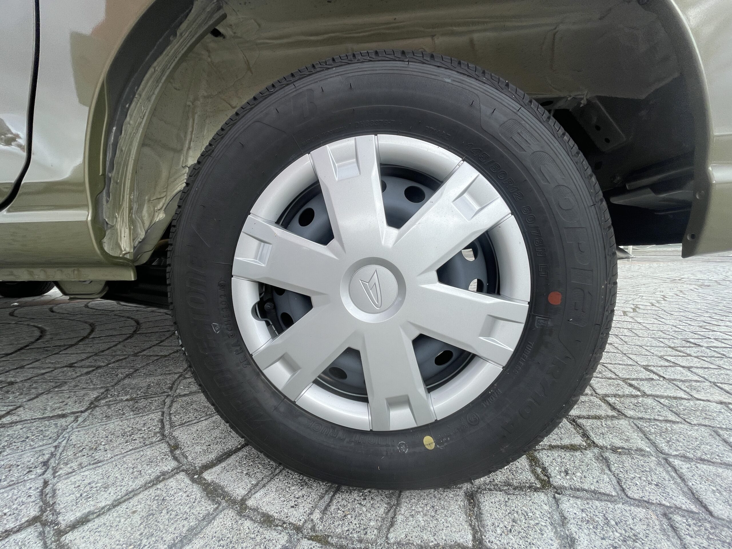 2024 DAIHATSU HIJET CARGO DECK VAN G 4WD