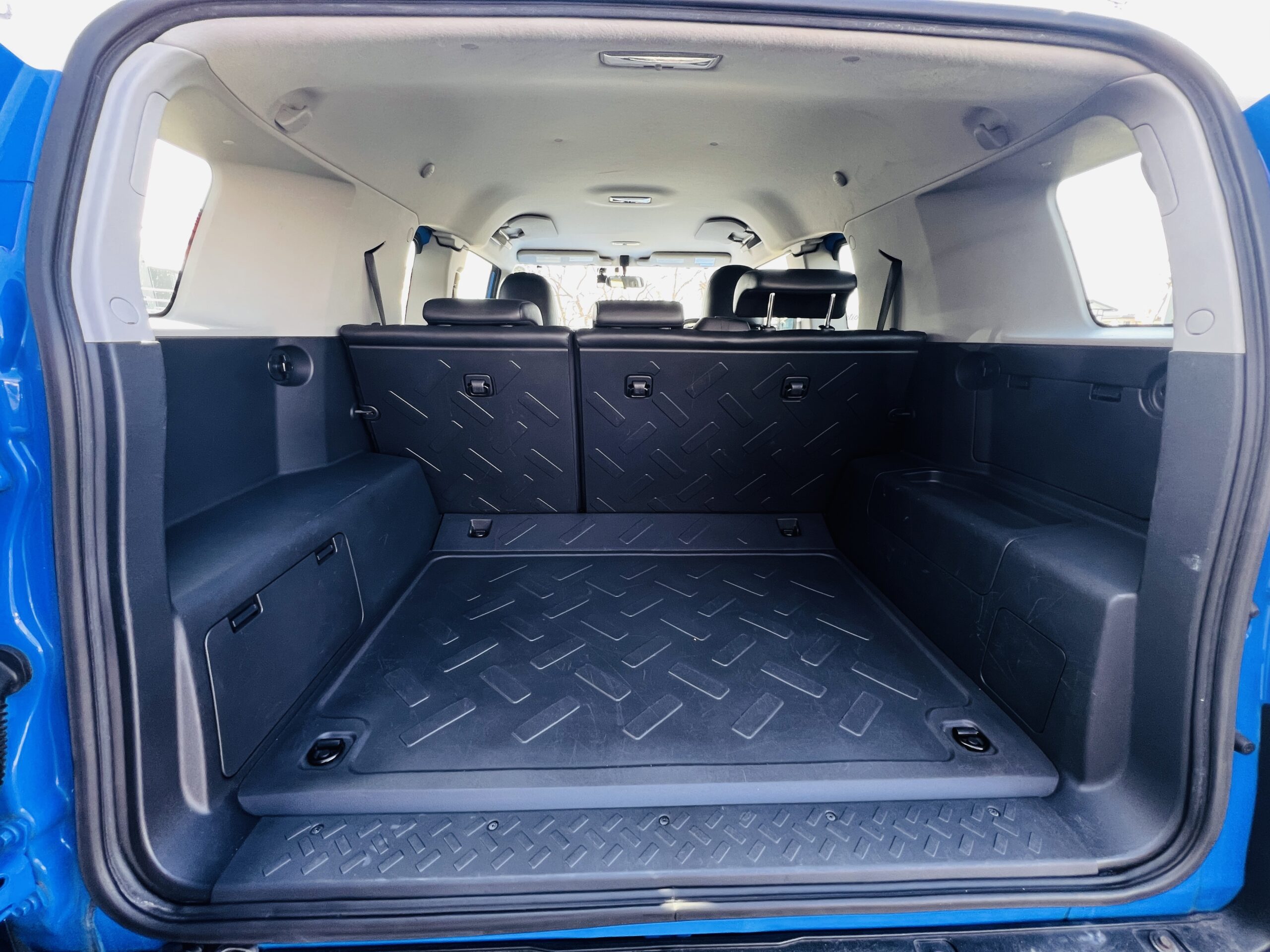 2011 TOYOTA FJ CRUISER COLOUR PACKAGE 4WD