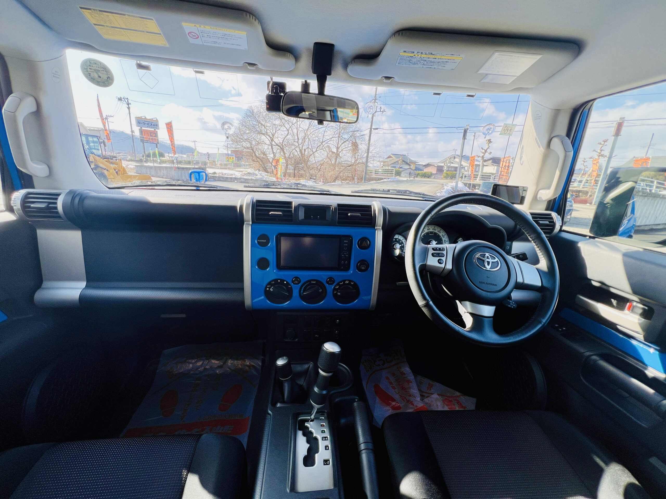 2011 TOYOTA FJ CRUISER COLOUR PACKAGE 4WD