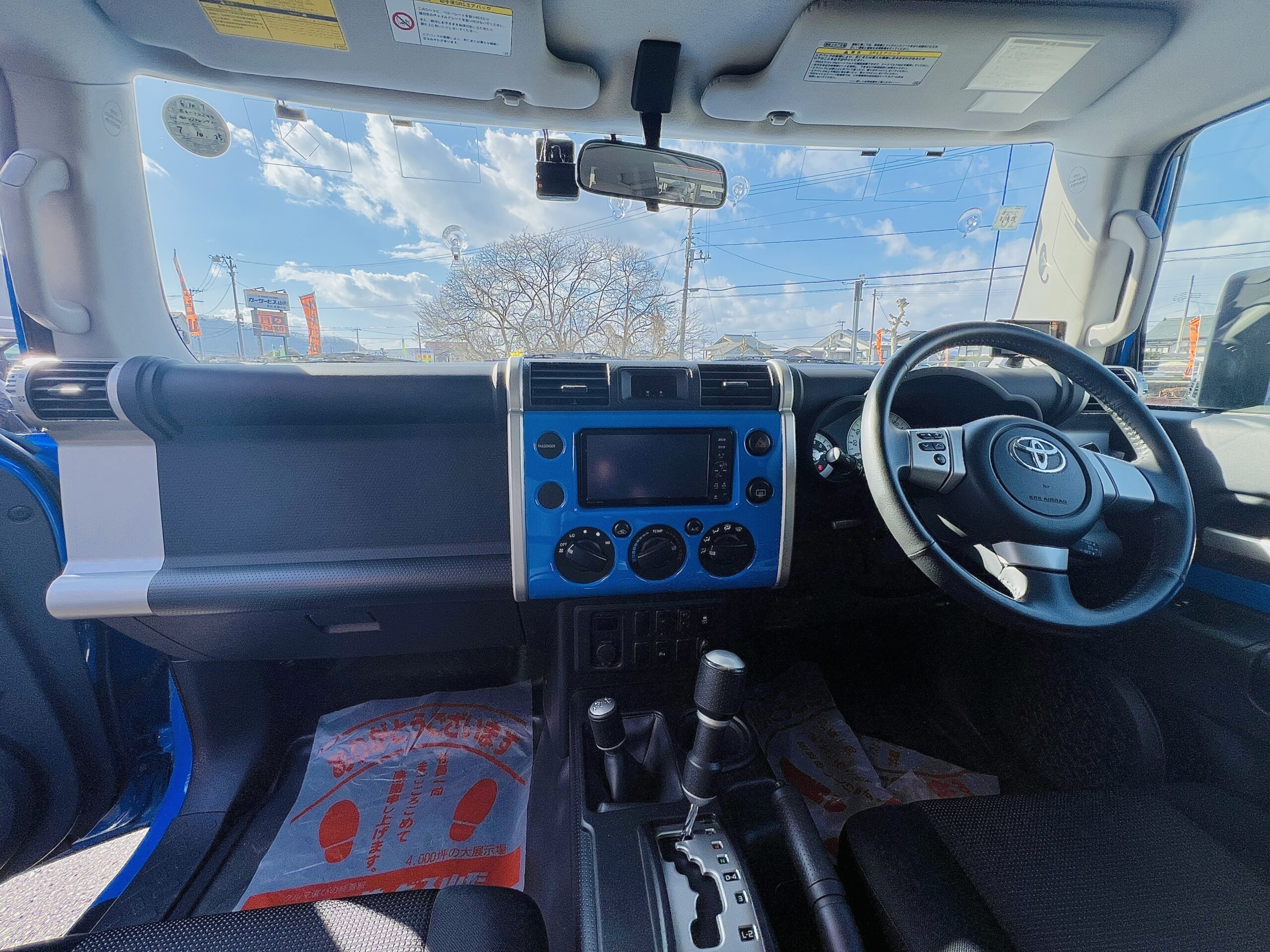 2011 TOYOTA FJ CRUISER COLOUR PACKAGE 4WD