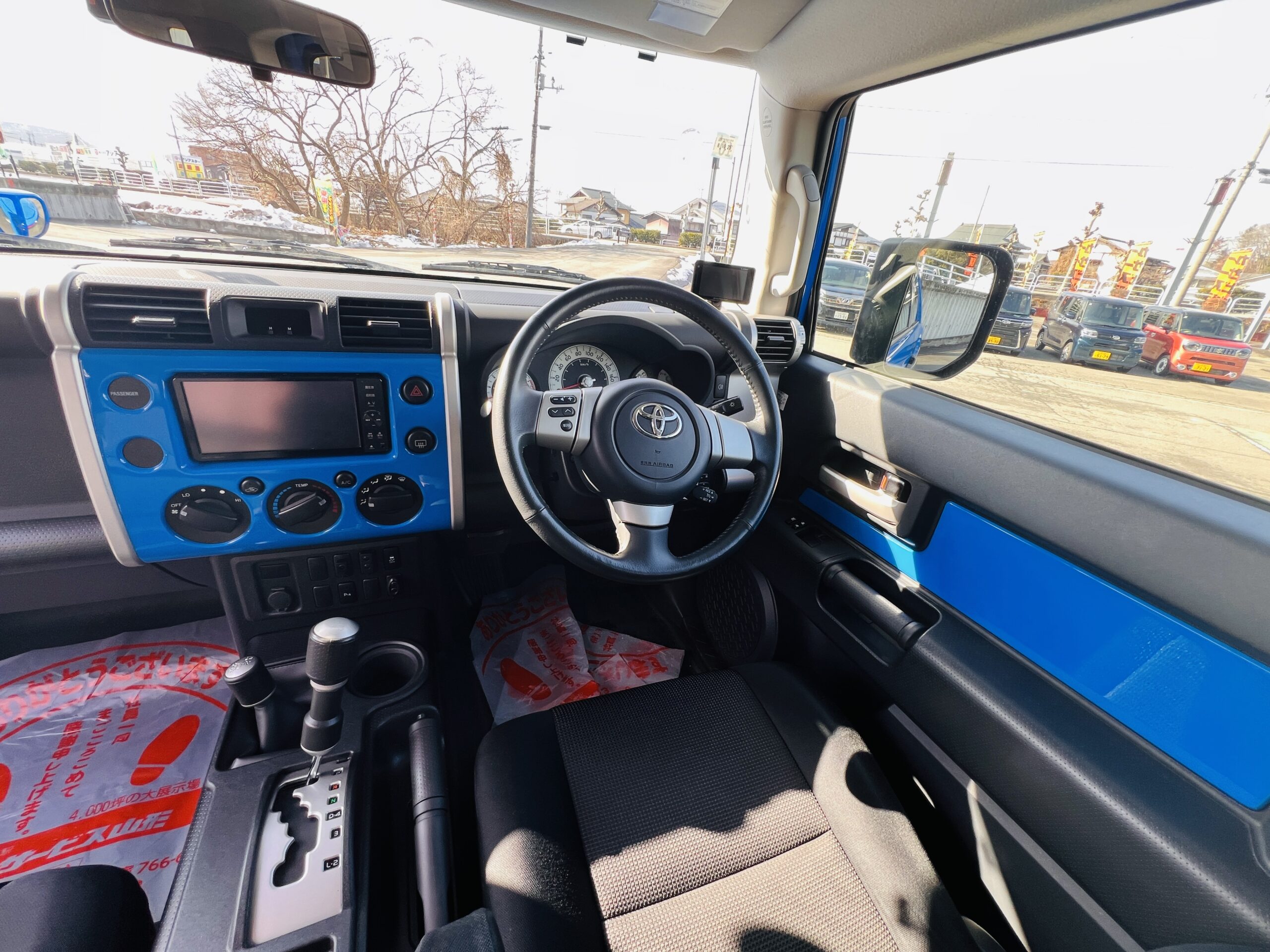 2011 TOYOTA FJ CRUISER COLOUR PACKAGE 4WD