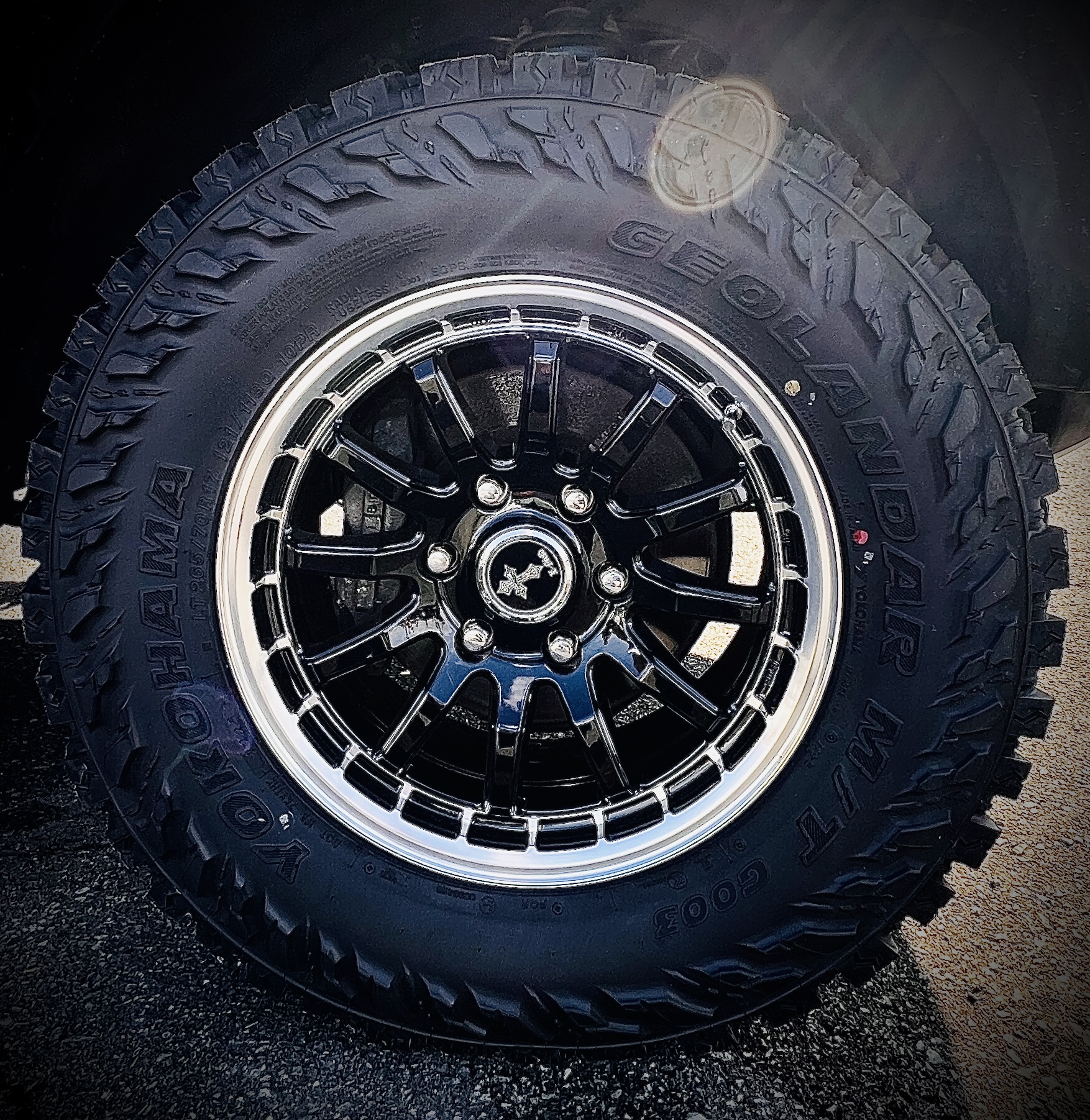 2011 TOYOTA FJ CRUISER COLOUR PACKAGE 4WD