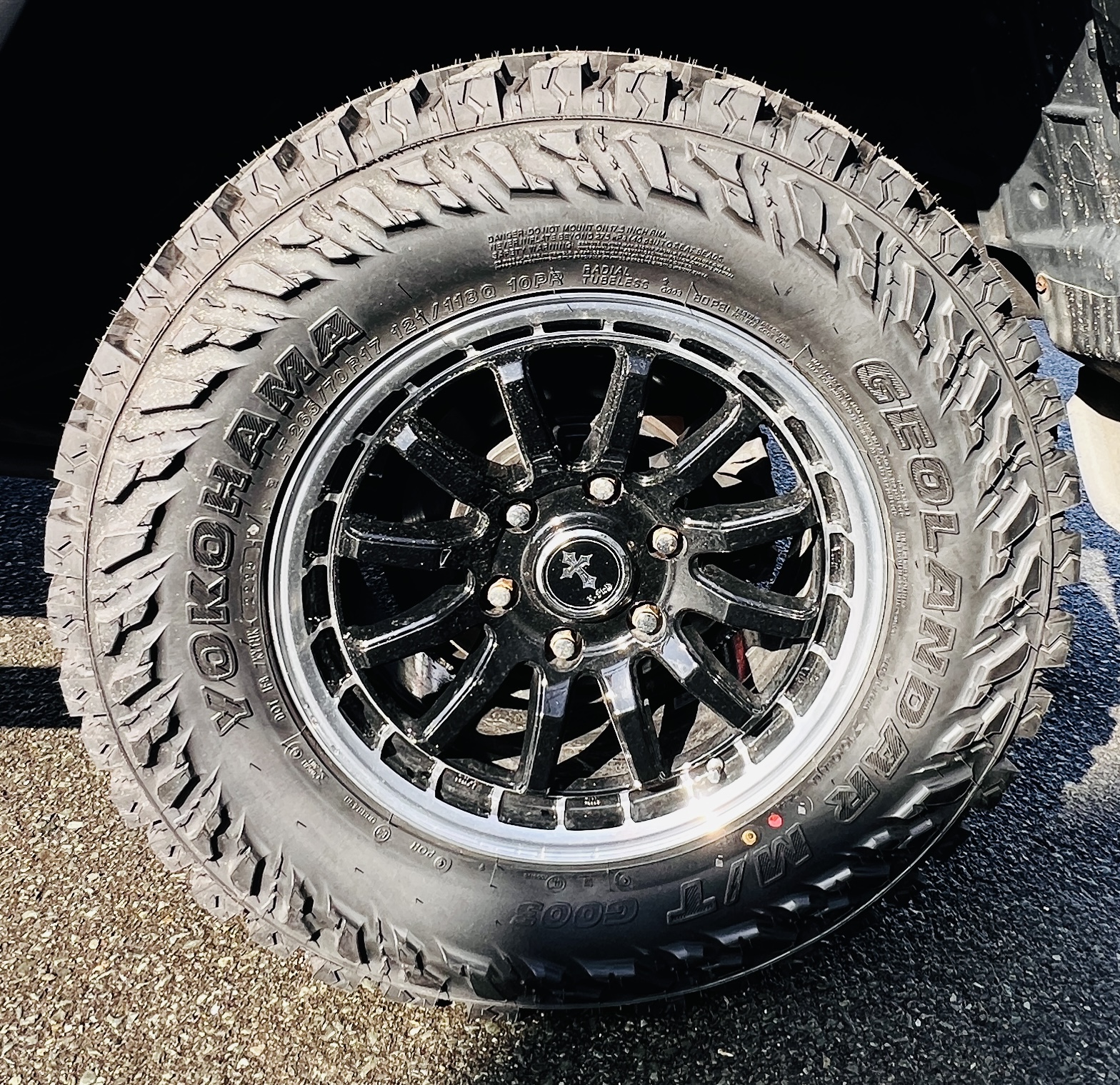 2011 TOYOTA FJ CRUISER COLOUR PACKAGE 4WD