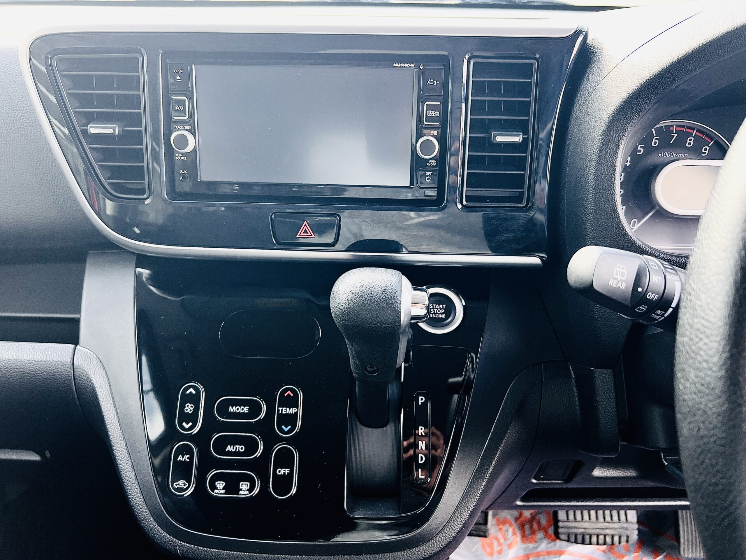 2016 NISSAN DAYZ ROOX HIGHWAY STAR – X V SELECTION