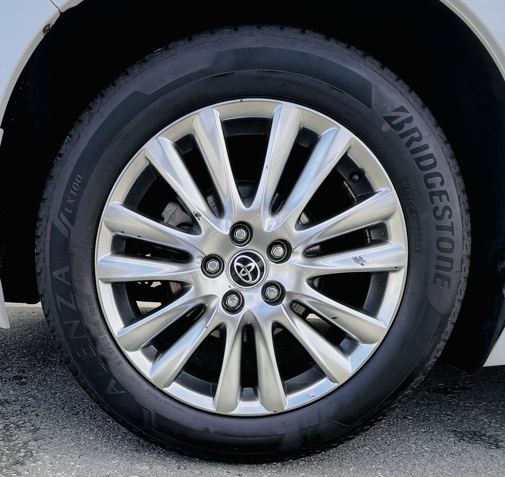 2014 TOYOTA HARRIER PREMIUM 4WD