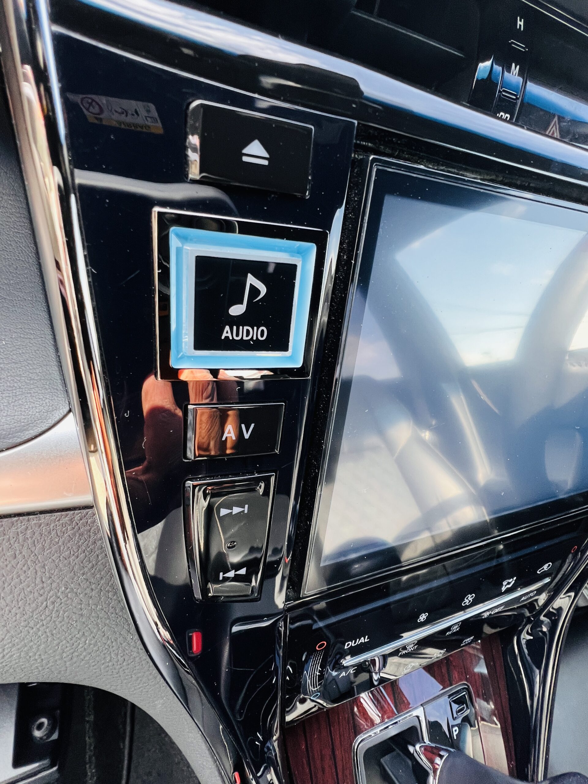 2014 TOYOTA HARRIER PREMIUM 4WD