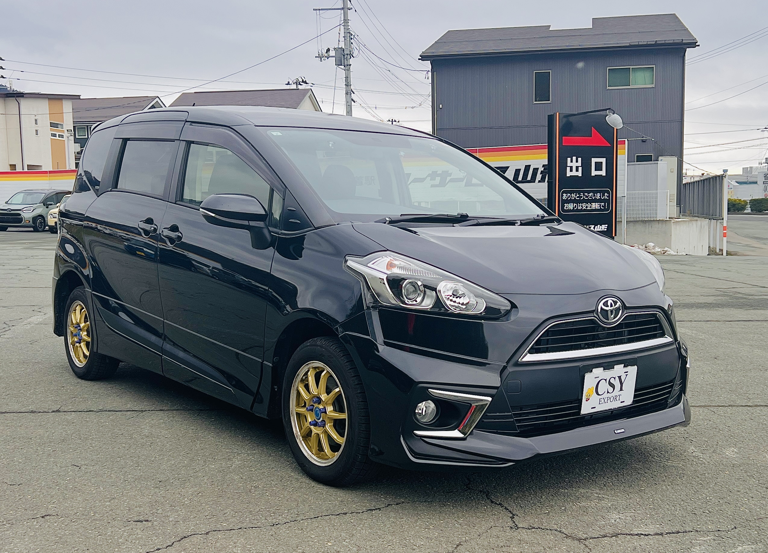 2017 TOYOTA SIENTA G 4WD