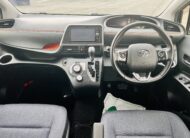2017 TOYOTA SIENTA G 4WD