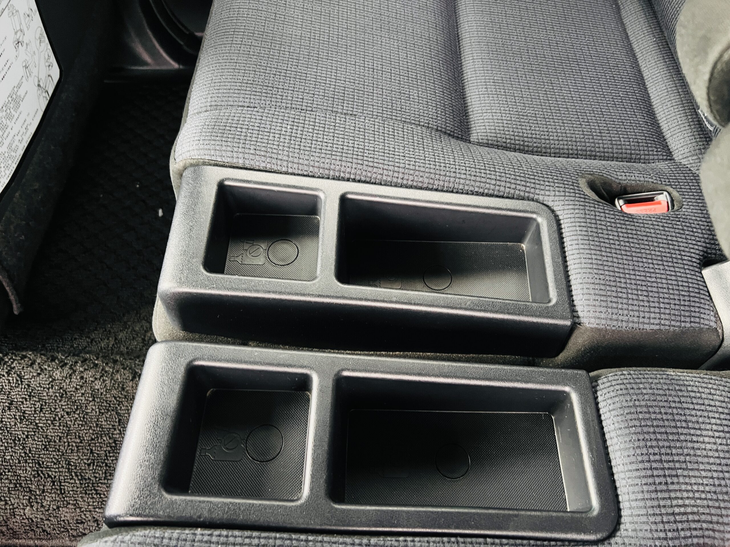 2017 TOYOTA SIENTA G 4WD